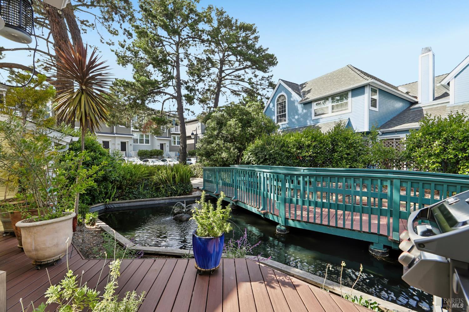 260 Marina Village Way