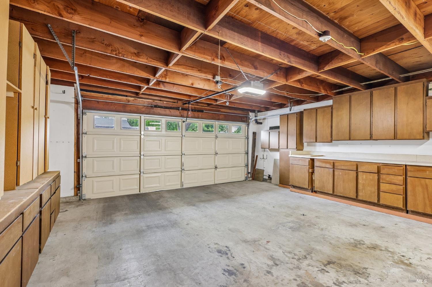 1140 Grove Circle