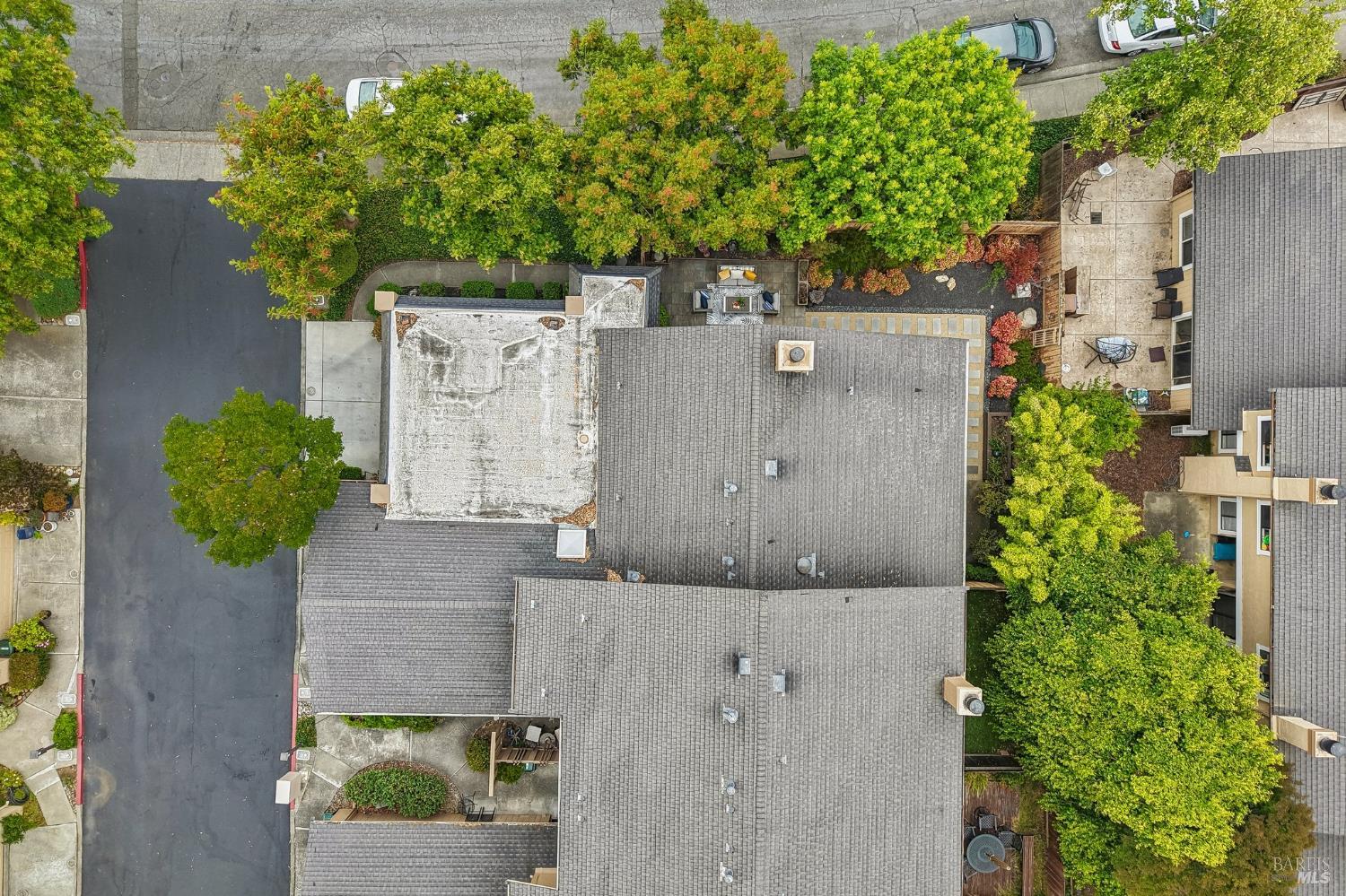 1140 Grove Circle
