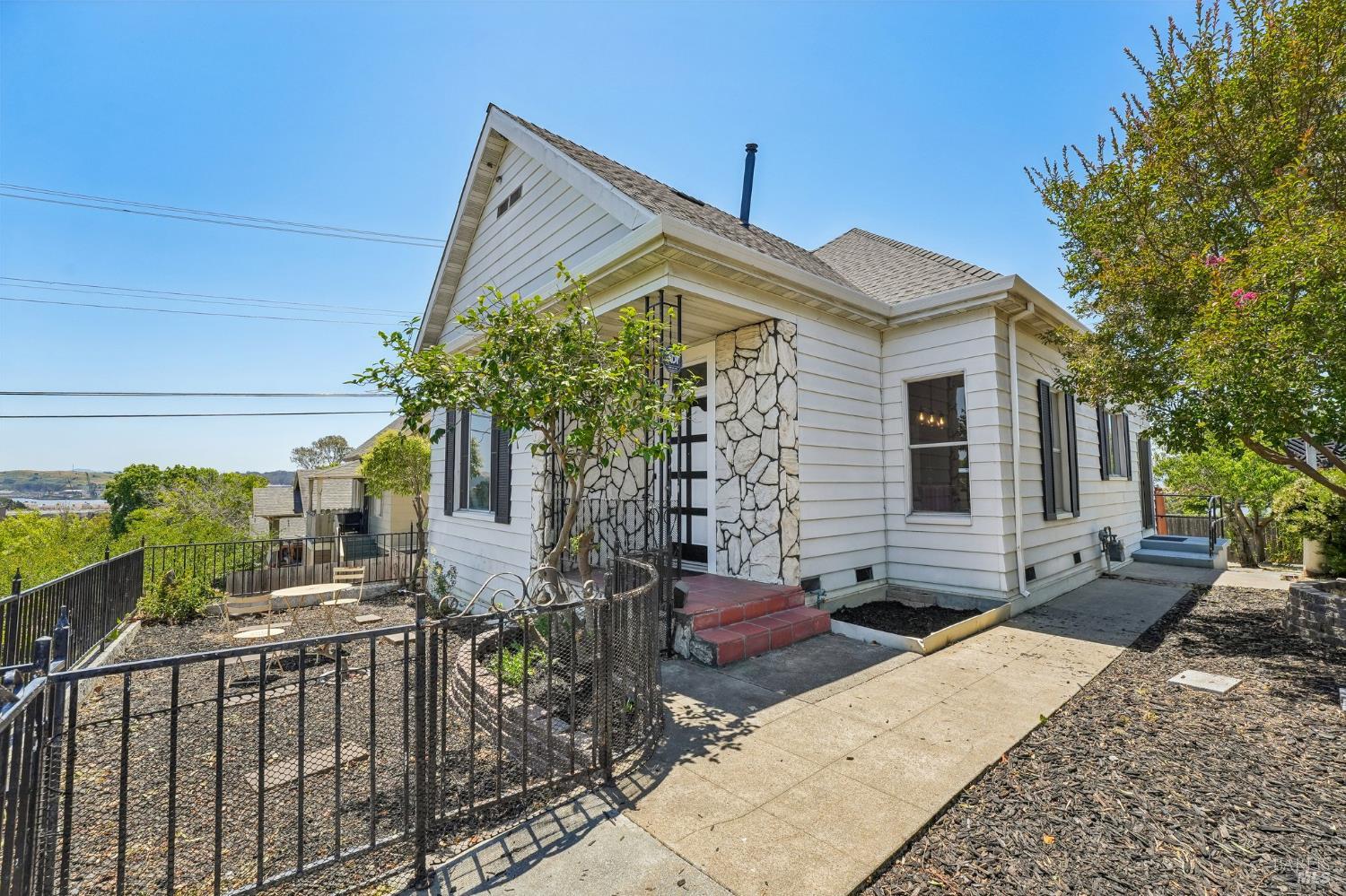 517 Branciforte Street
