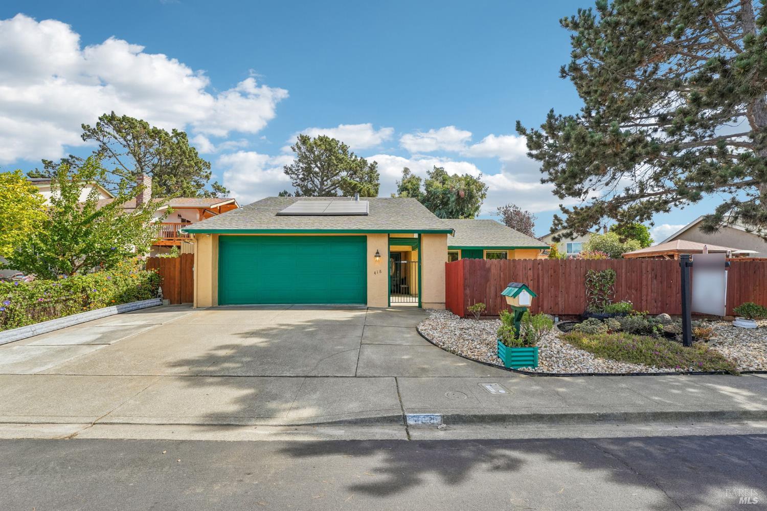 418 Larkin Drive