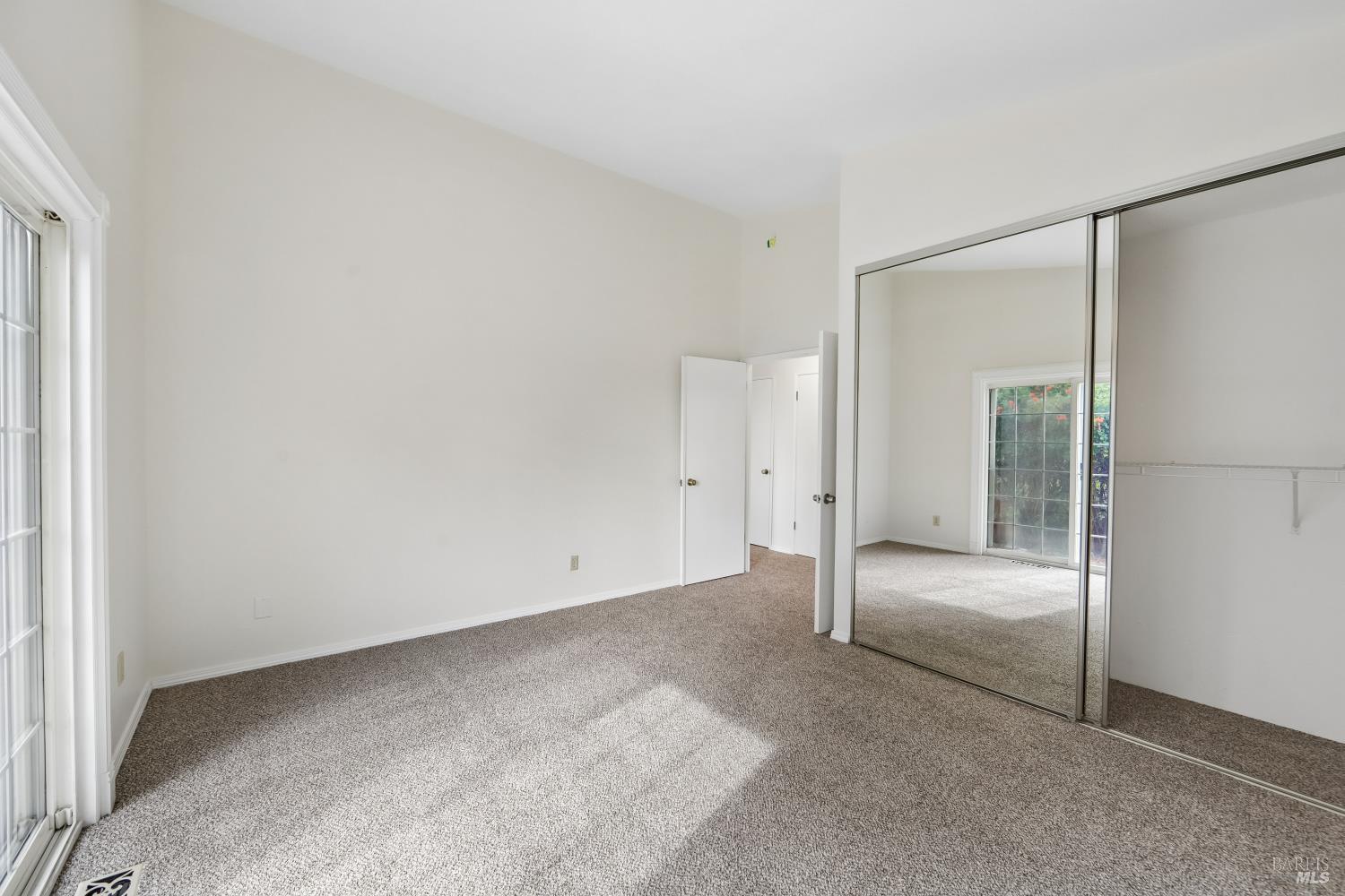 100 Phoenix Circle