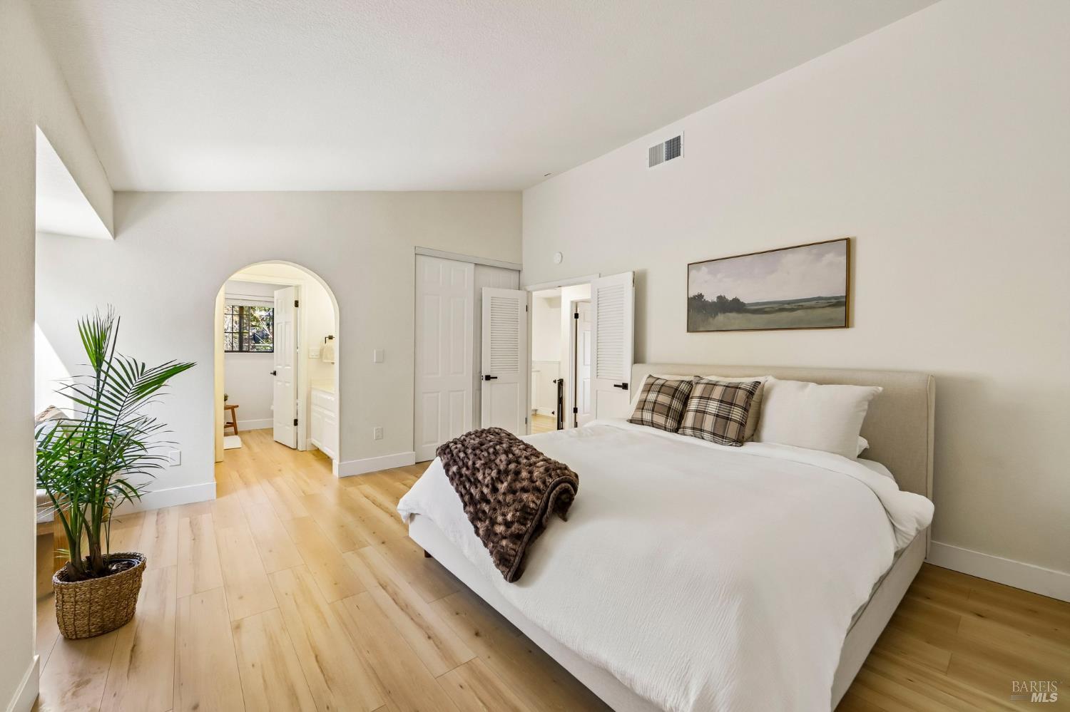 2101 Henry Avenue
