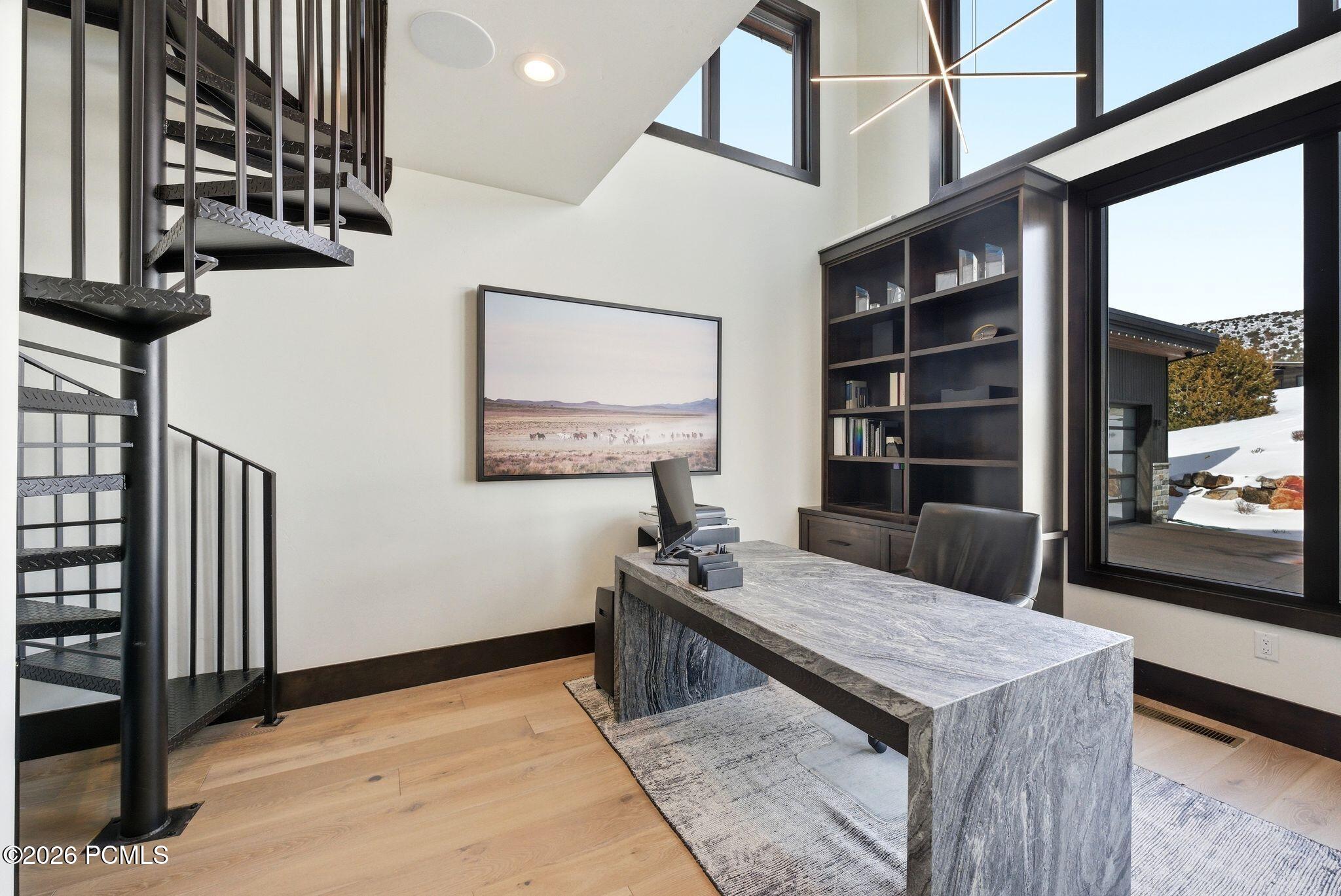 1125 N Explorer Peak Dr