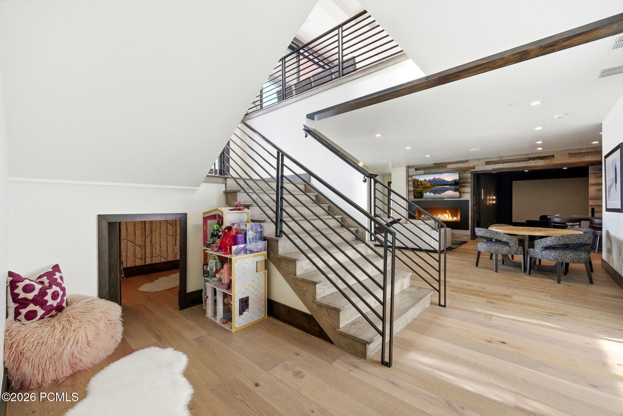 1125 N Explorer Peak Dr