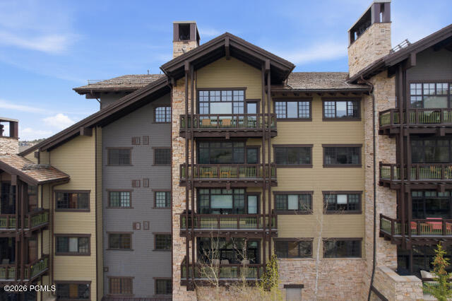 8880 Empire Club Dr 411