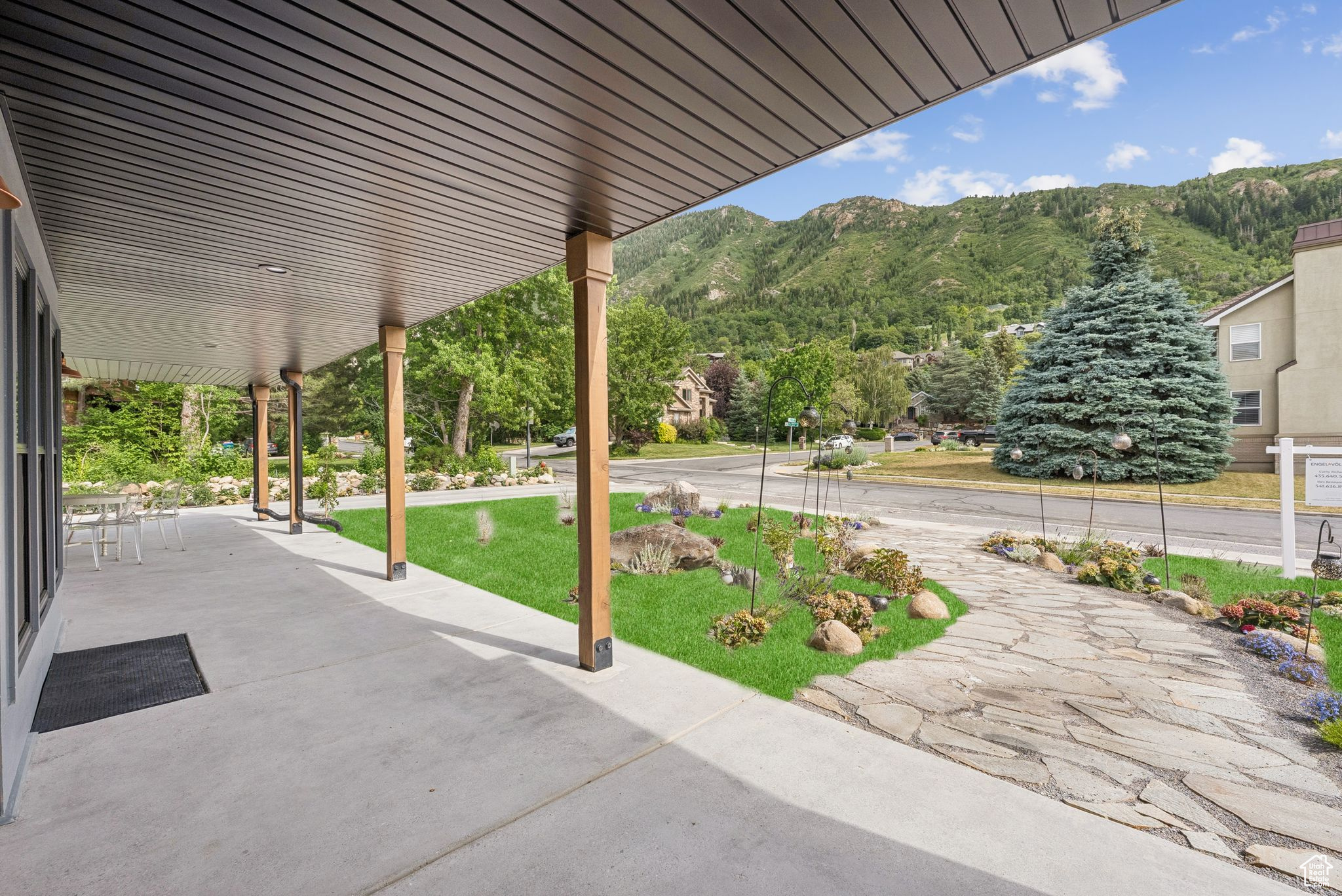 3787 E LITTLE COTTONWOOD LN