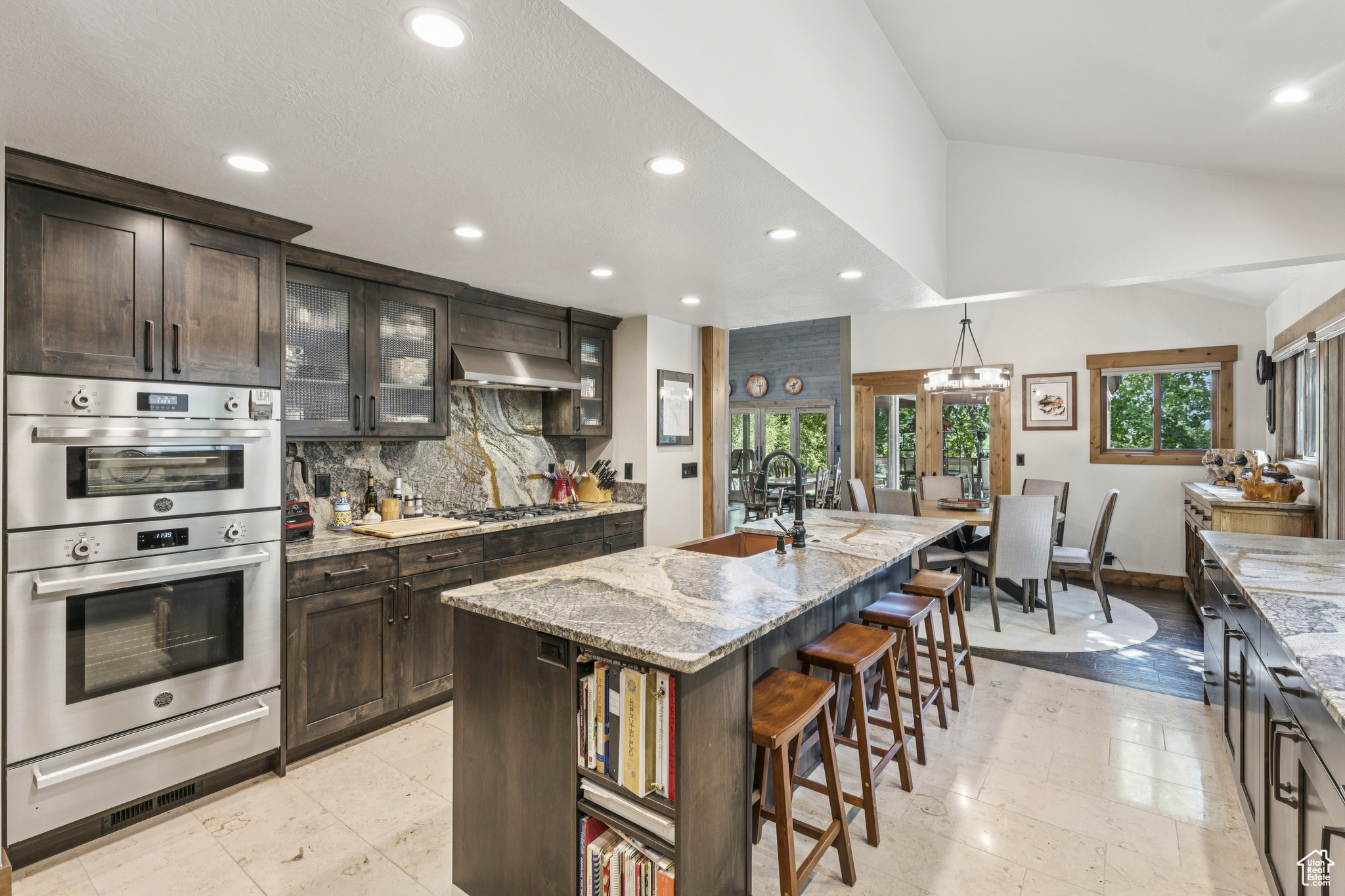 74 THAYNES CANYON DR