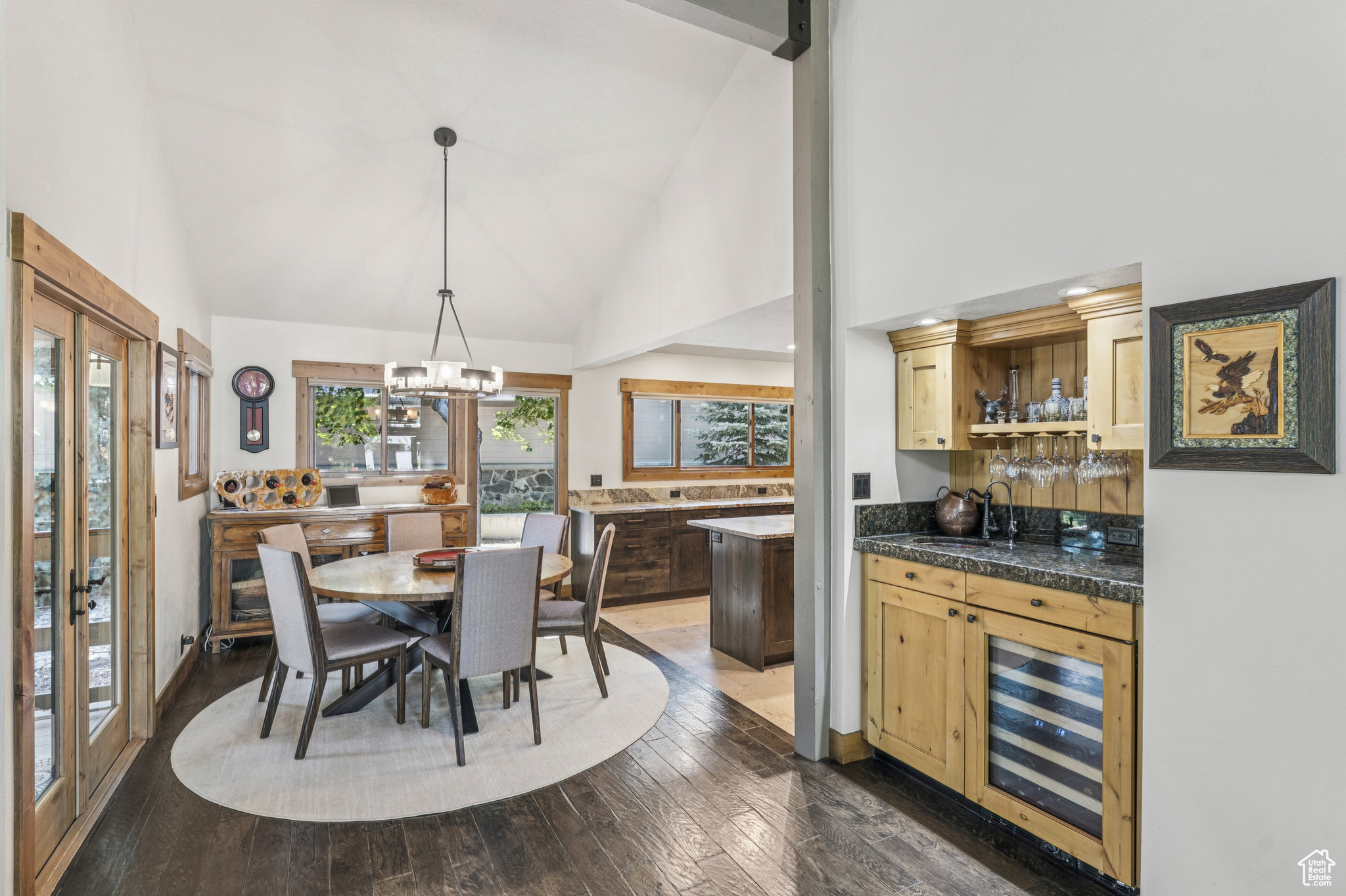 74 THAYNES CANYON DR