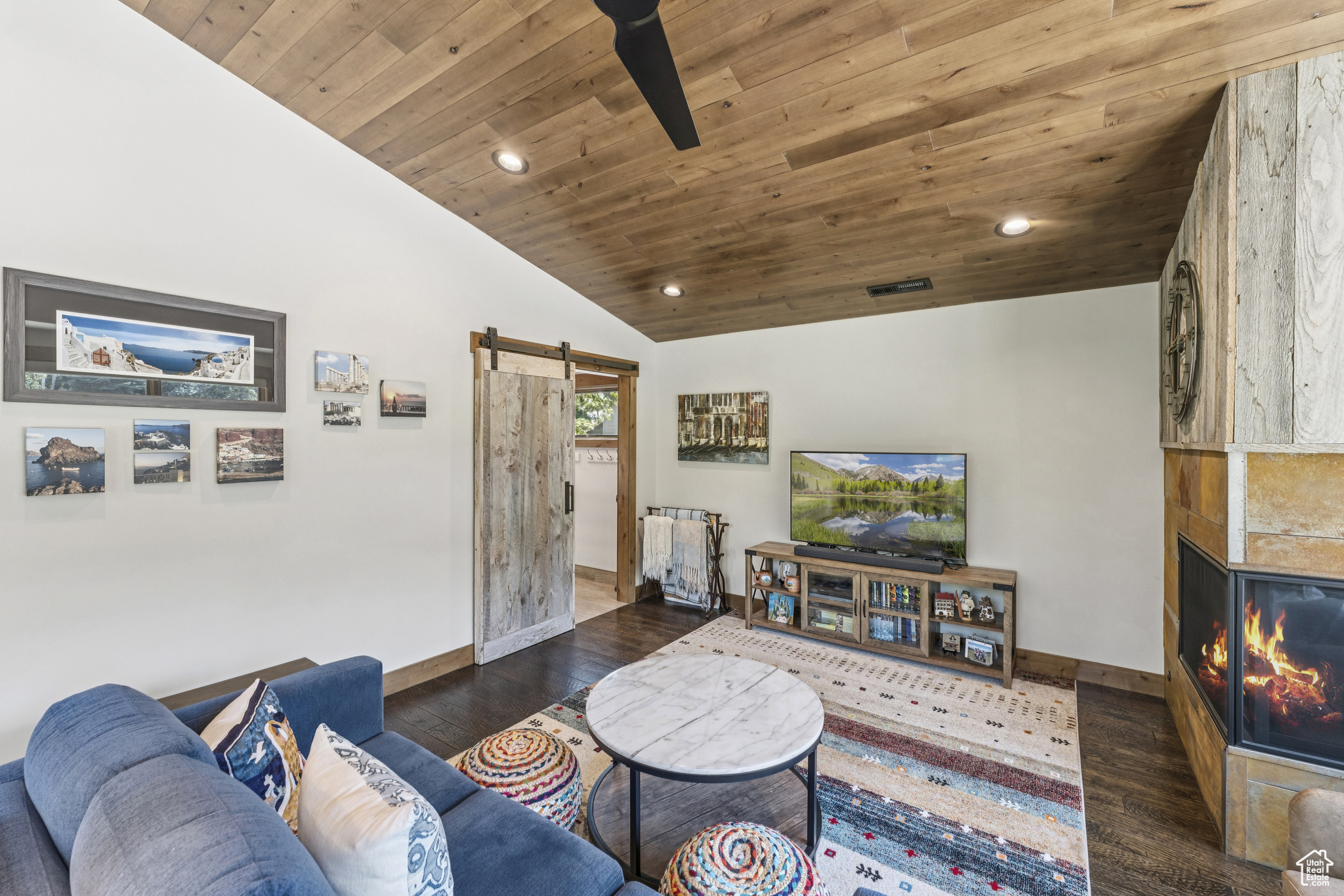 74 THAYNES CANYON DR
