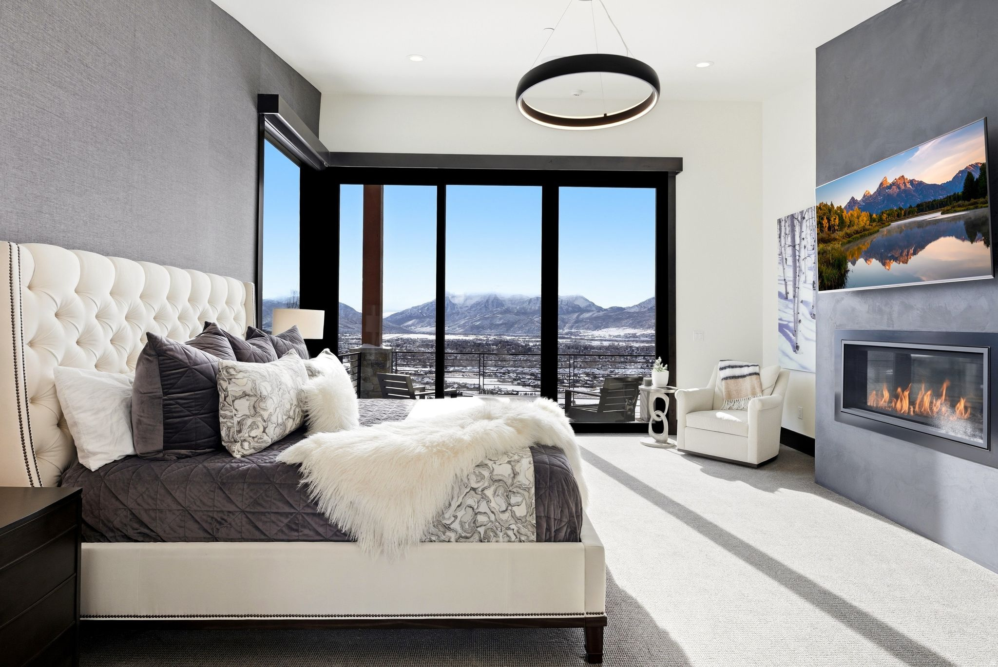 1125 N EXPLORER PEAK DR