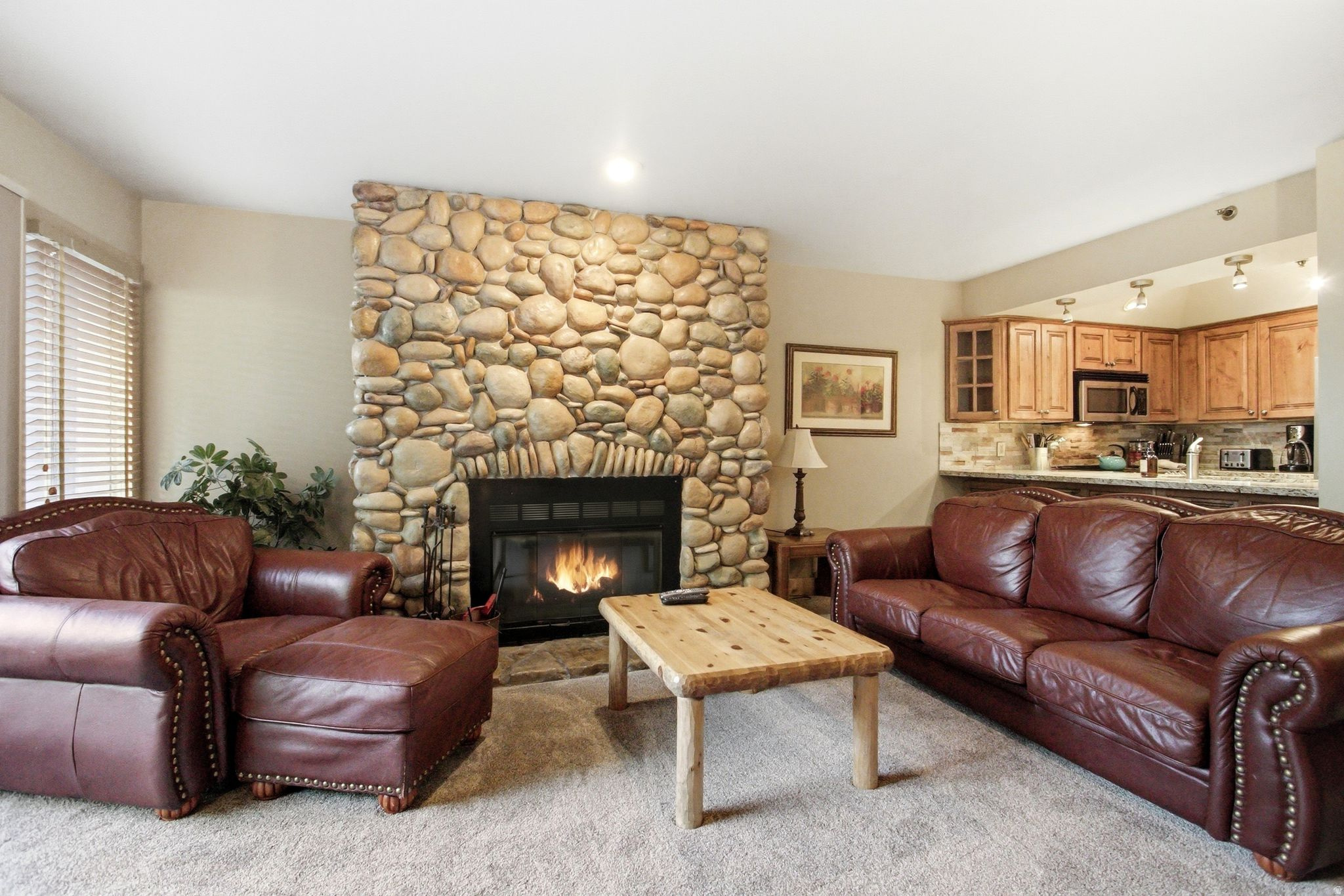 1525 PARK AVE #206