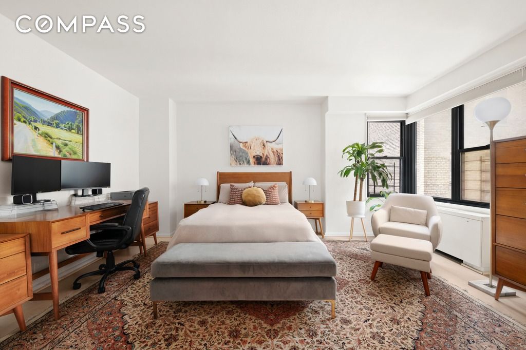 120 E 90th Street 8C