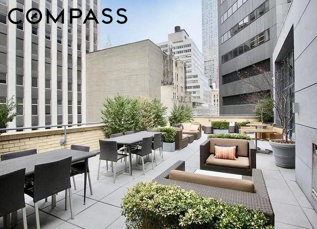 90 William Street 15F
