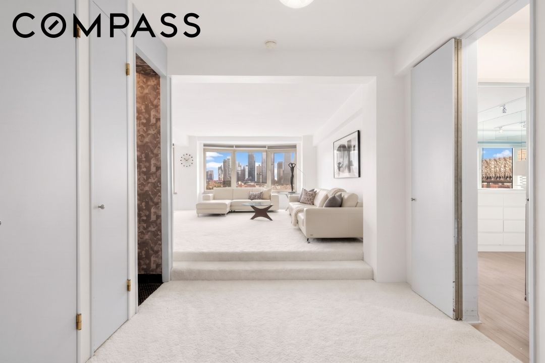 25 Sutton Place S 11M