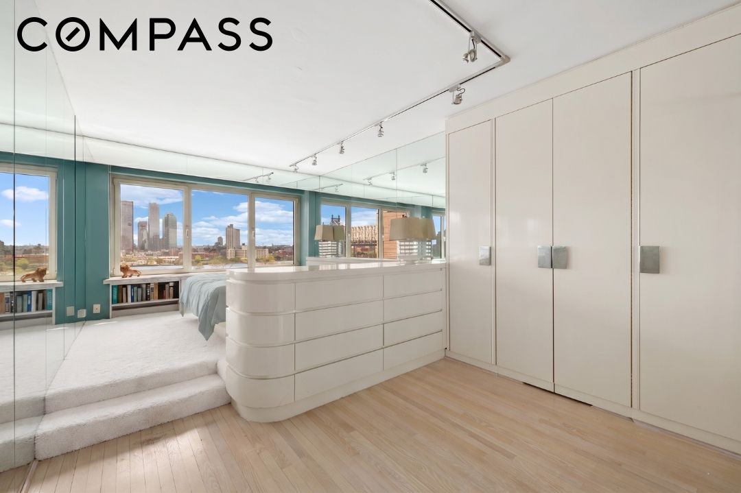 25 Sutton Place S 11M
