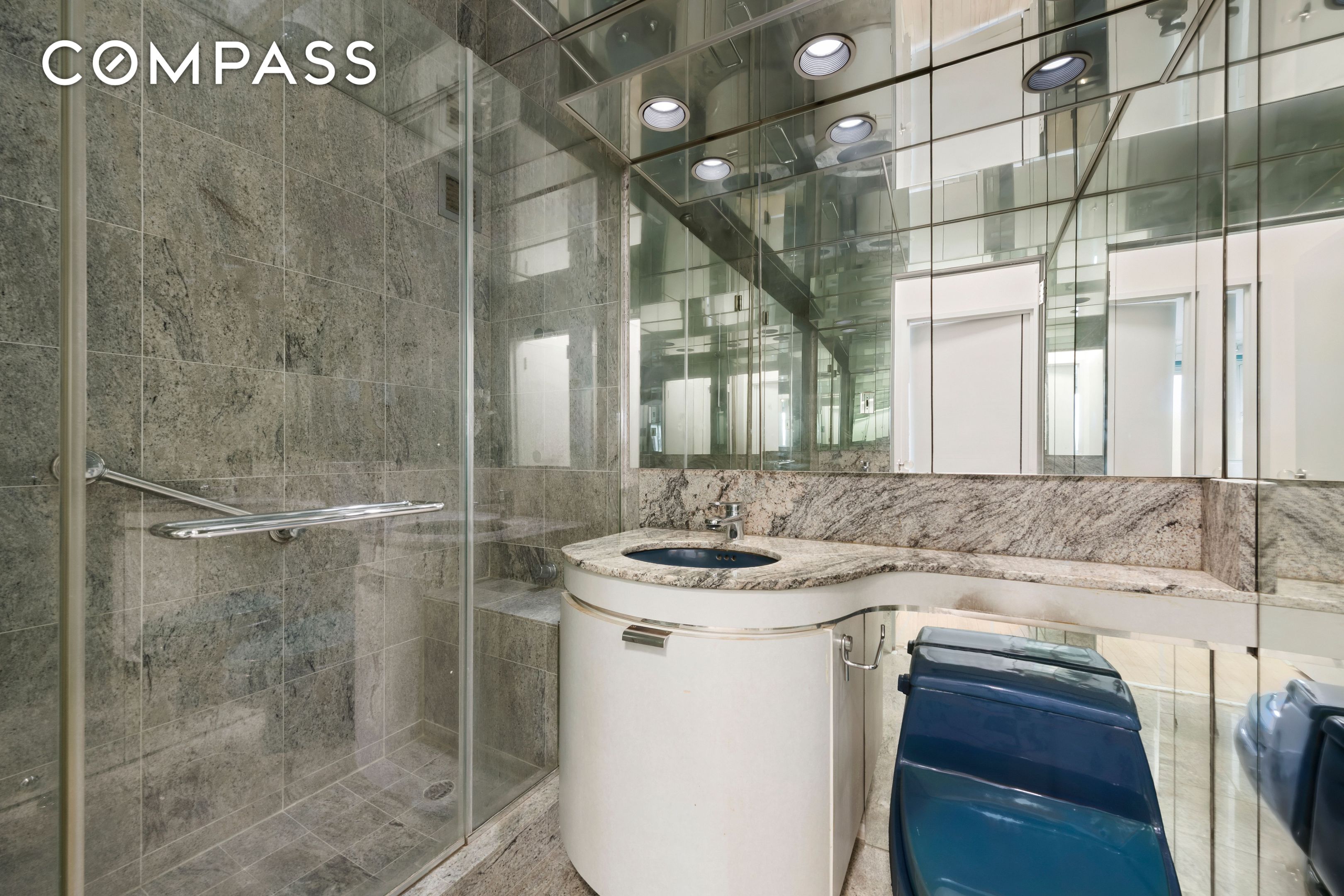 25 Sutton Place S 11M