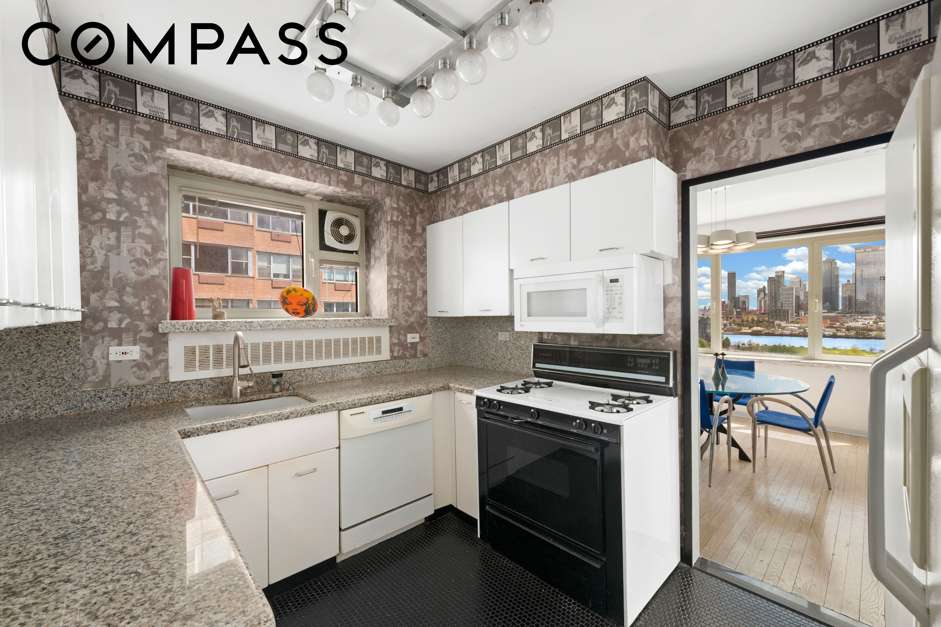 25 Sutton Place S 11M