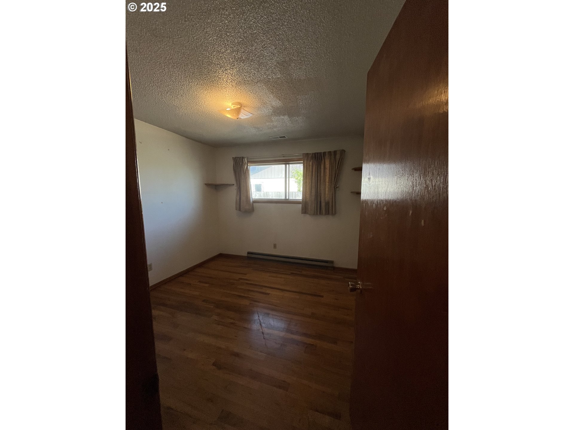 4115 CARSON DR