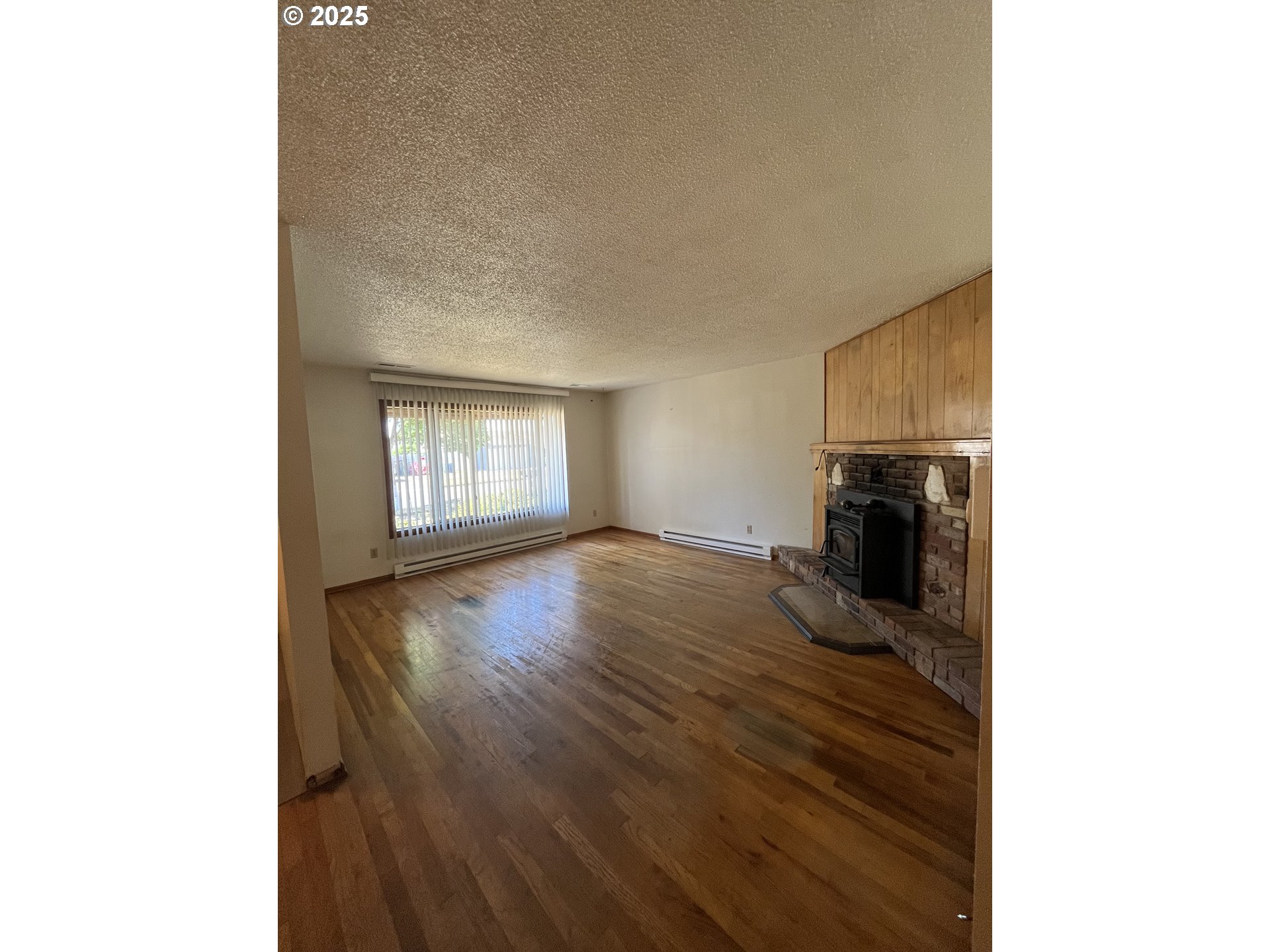 4115 CARSON DR