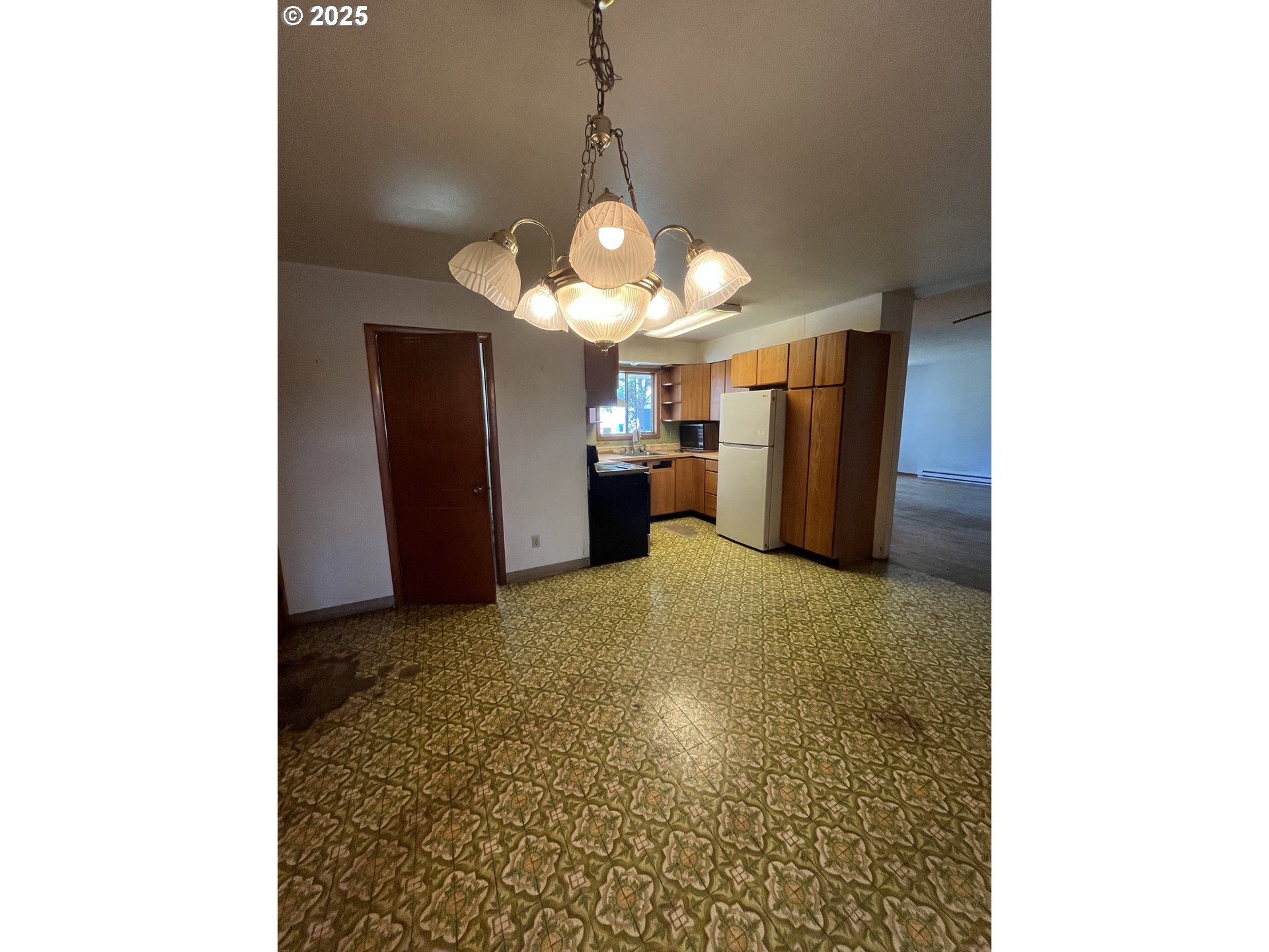 4115 CARSON DR