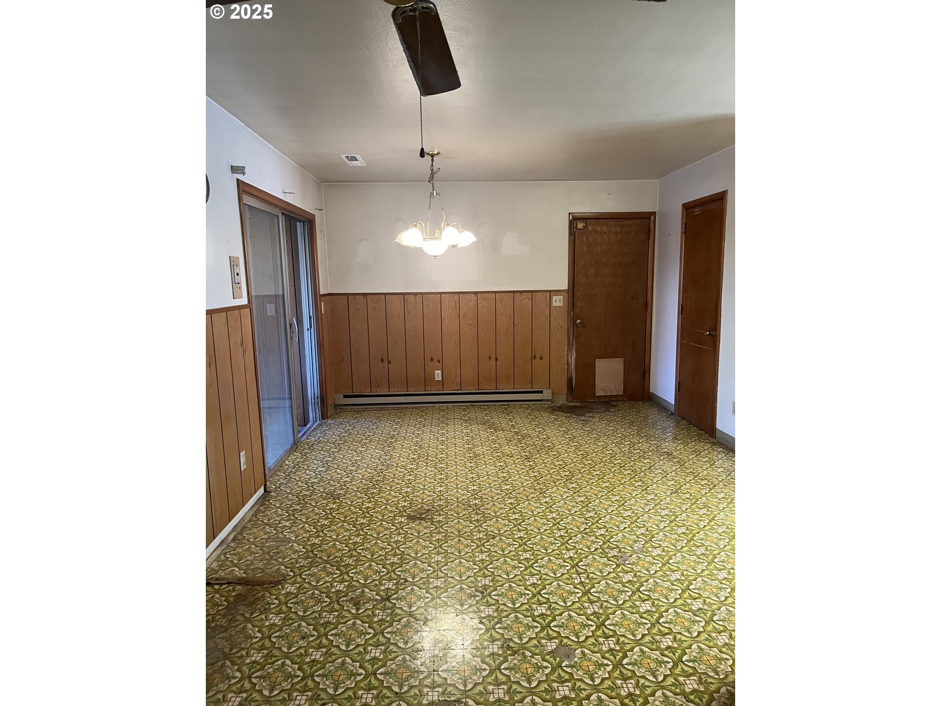 4115 CARSON DR