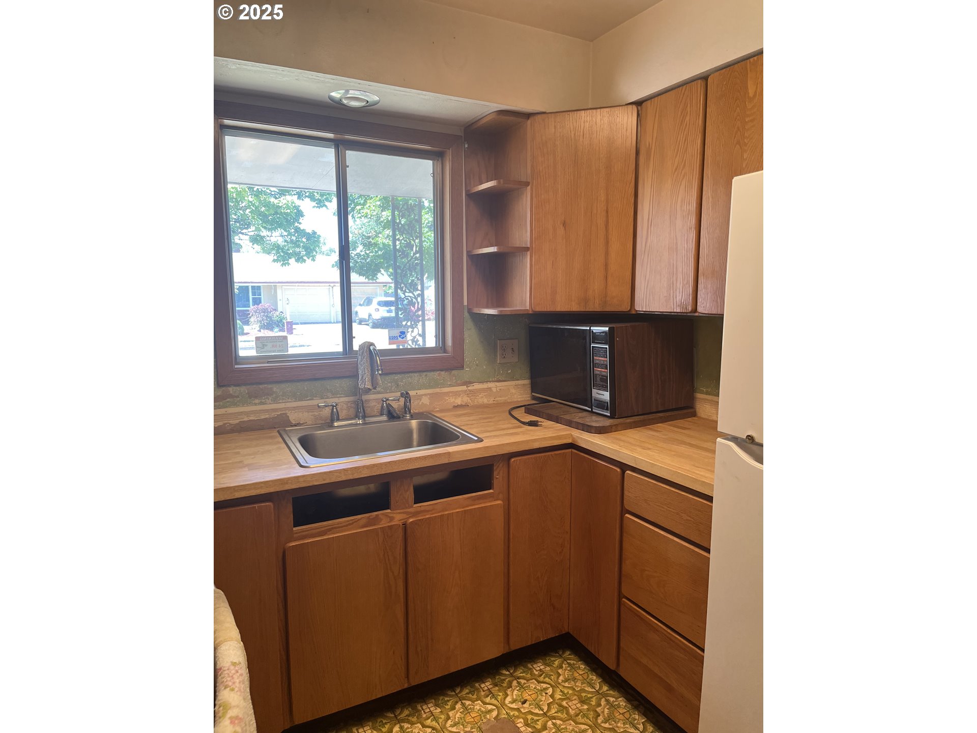 4115 CARSON DR