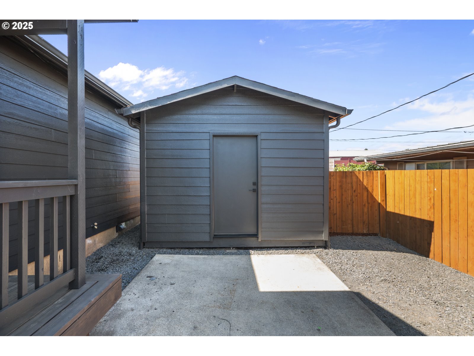 1251 SW OREGON AVE