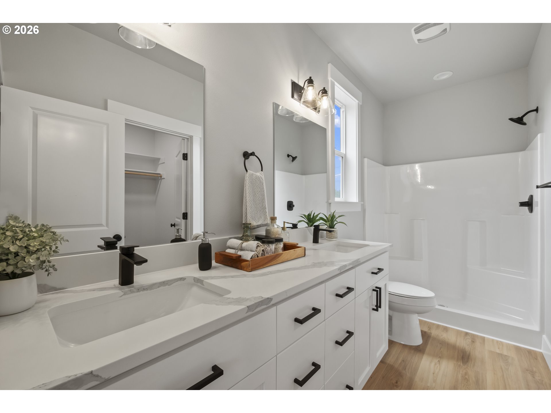 241 DOGWOOD DR