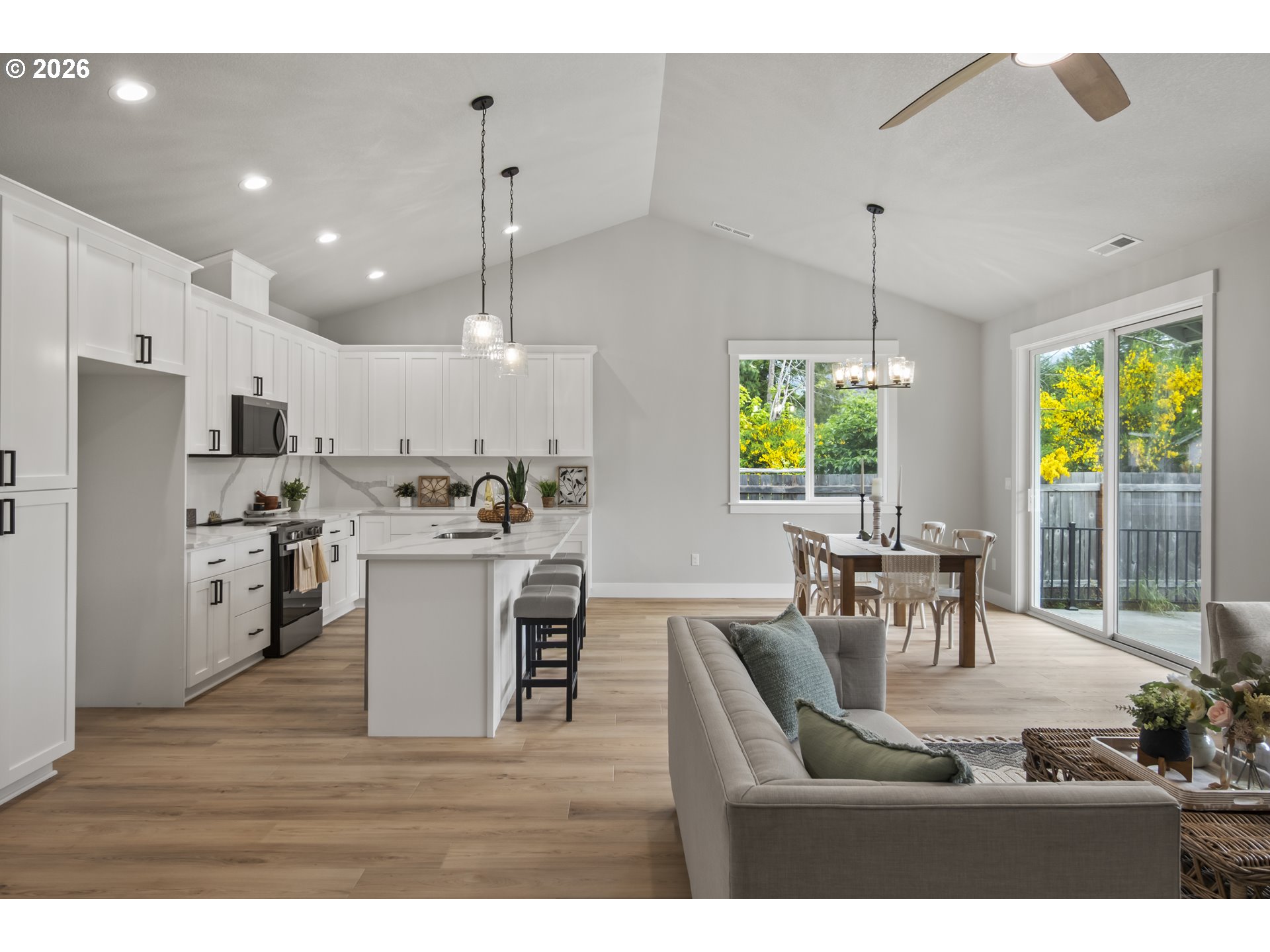 241 DOGWOOD DR