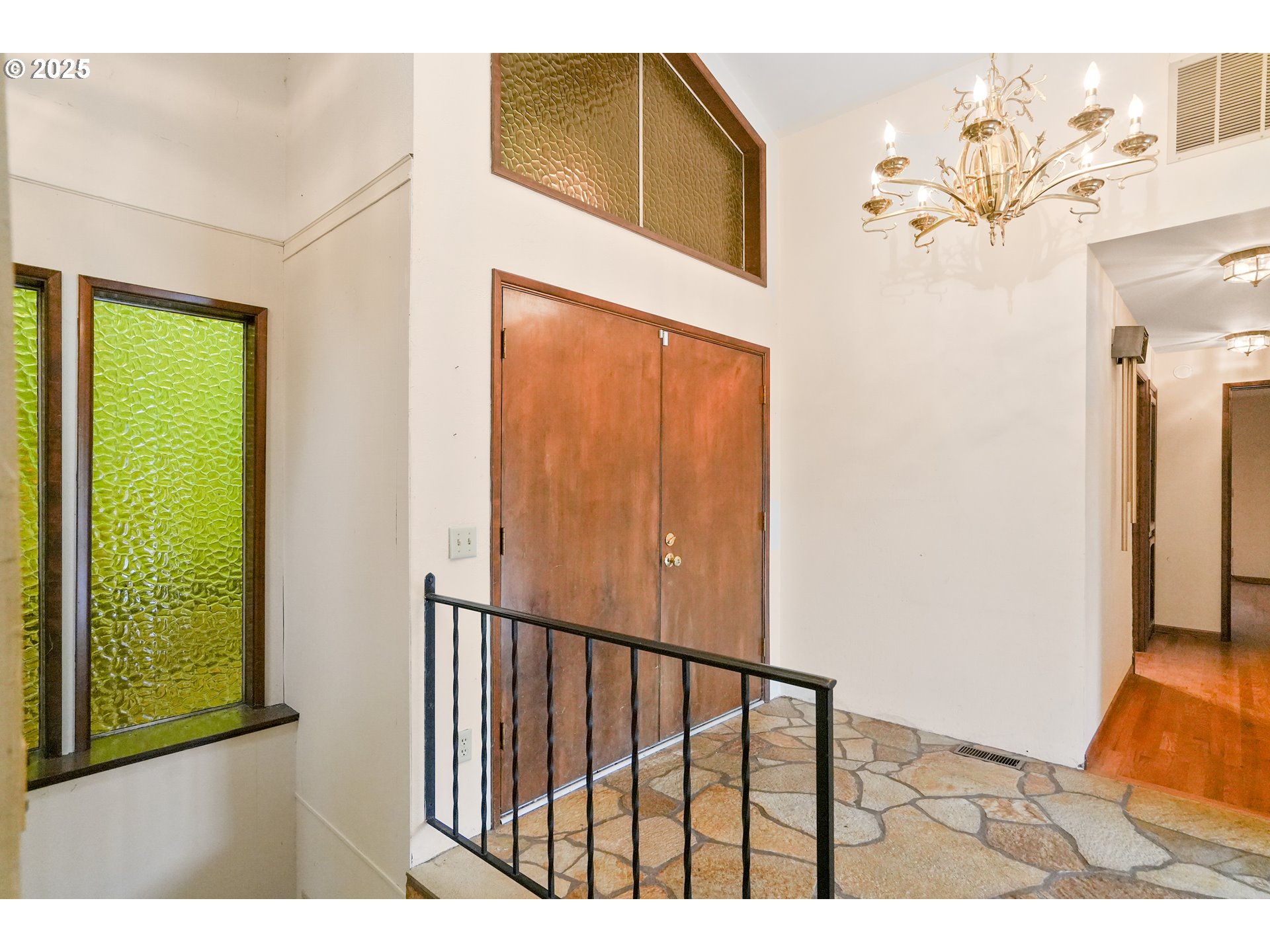 7885 NW RIDGEWOOD DR