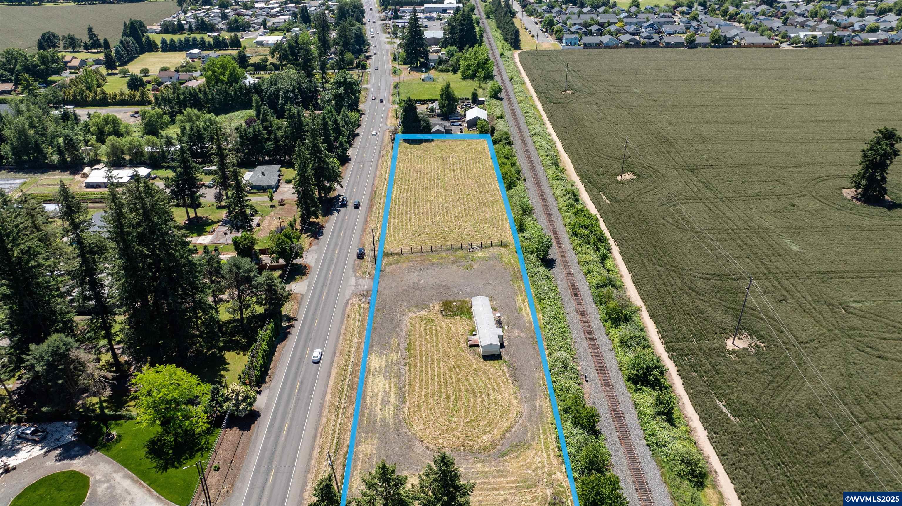 18767 OR-99E Hwy