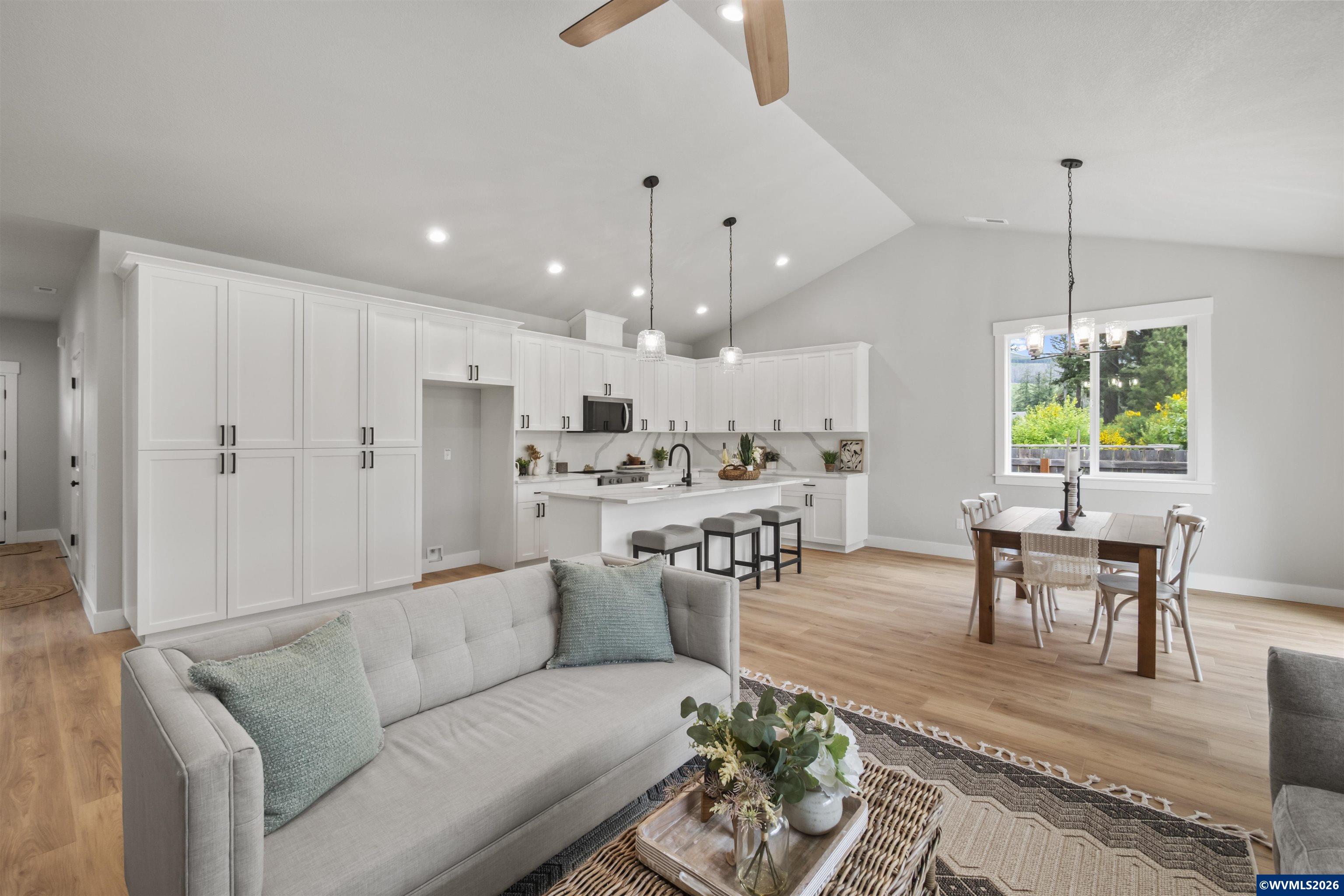 241 Dogwood Dr