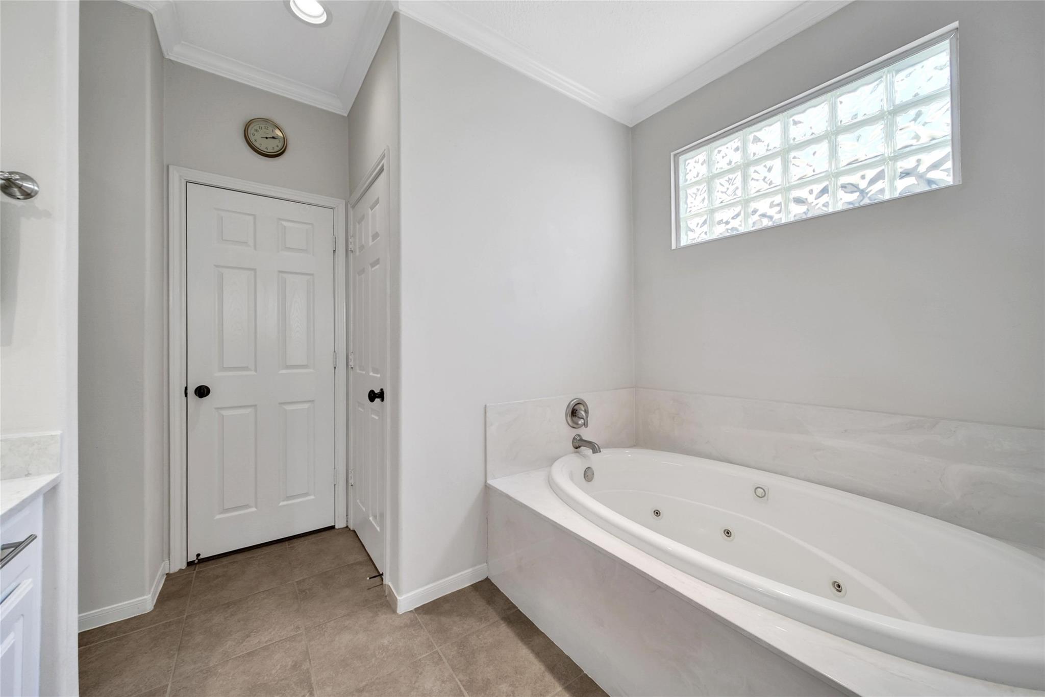 659 Chateau Woods Parkway Drive