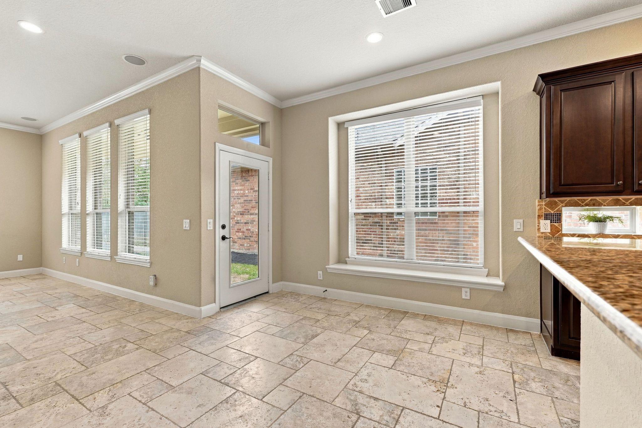 22 Jaspers Place