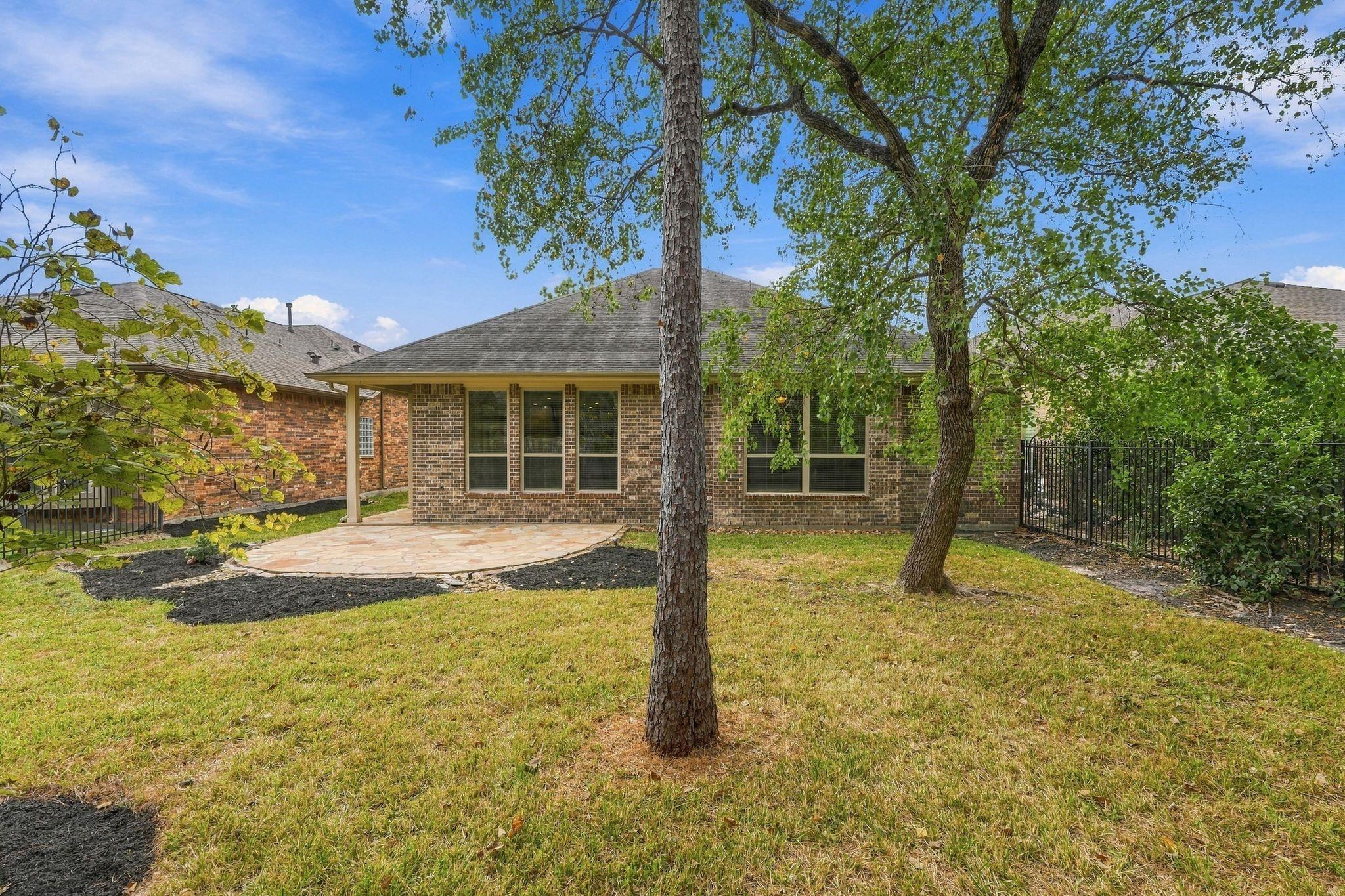 22 Jaspers Place