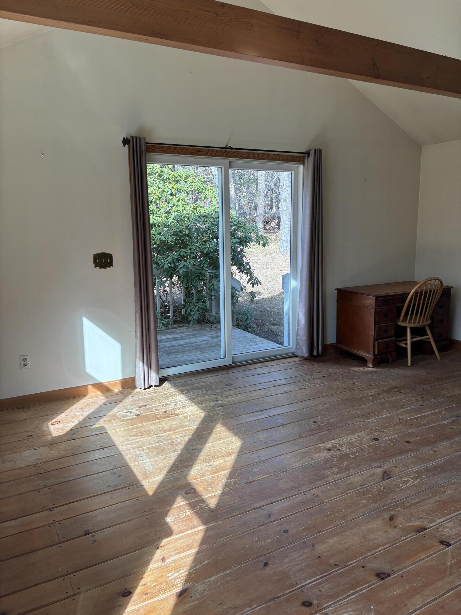 175 Country Lane