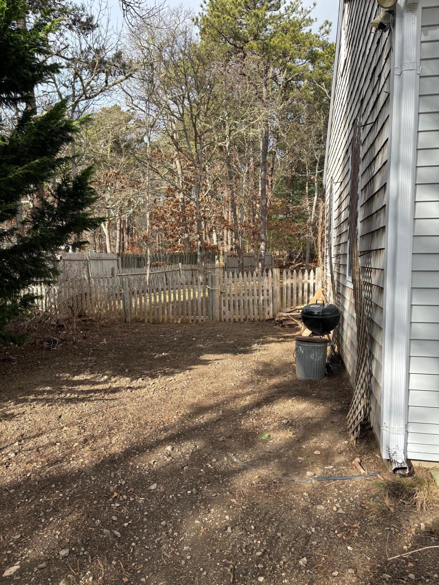 175 Country Lane