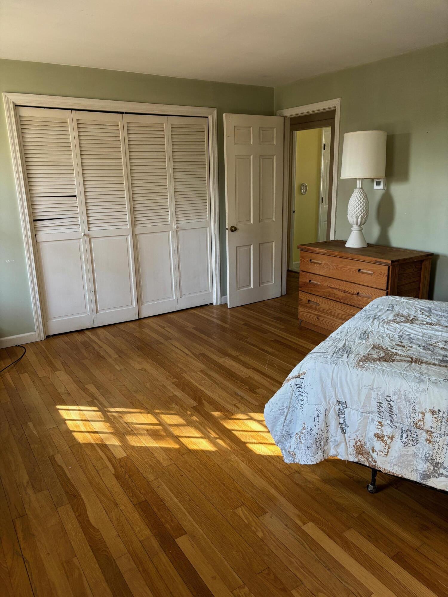 175 Country Lane