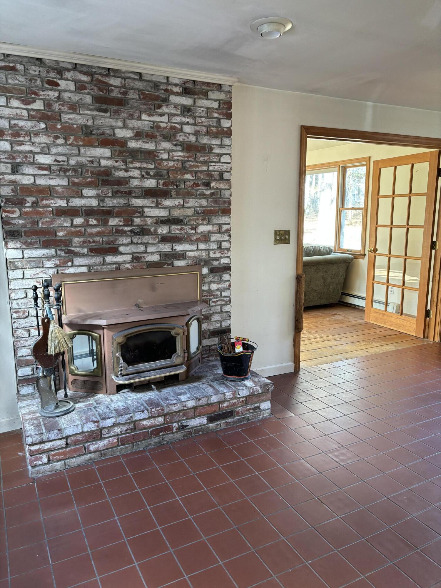 175 Country Lane
