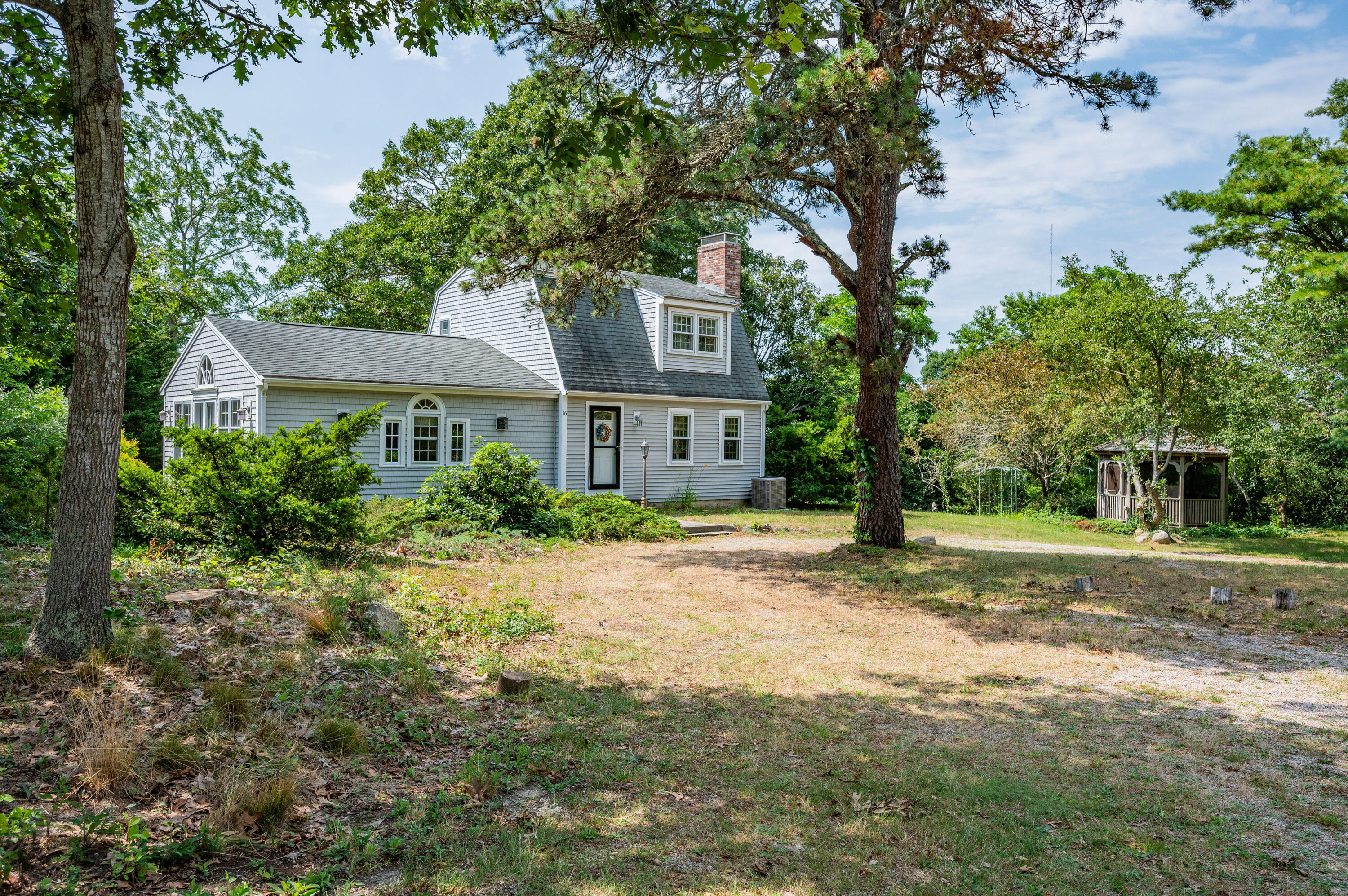 16 Long View Drive
