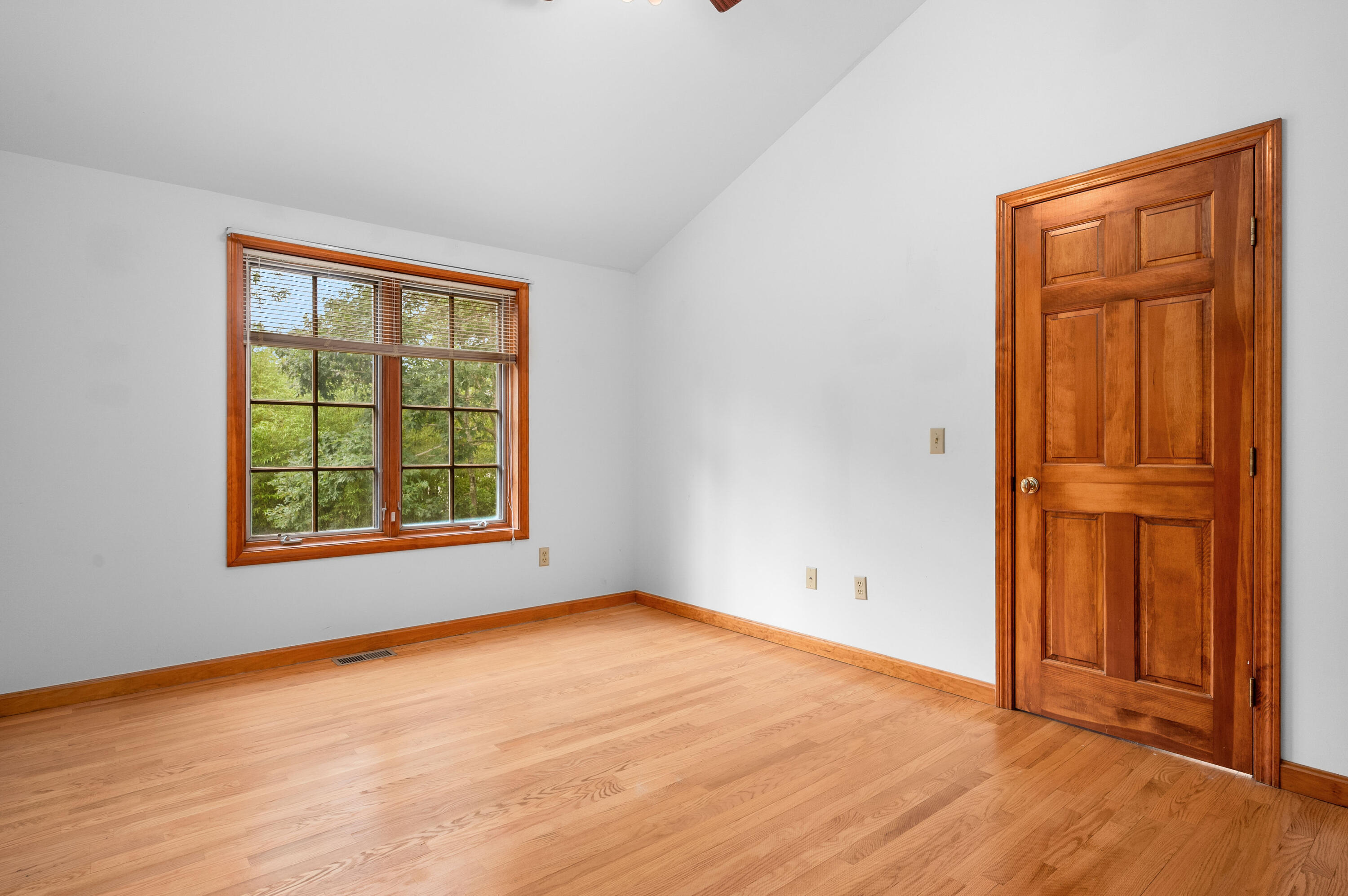16 Long View Drive