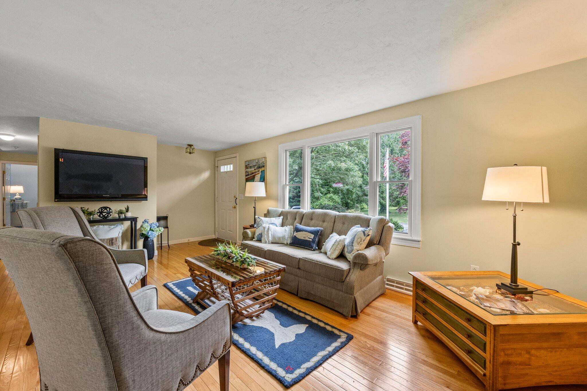 6 Wind Jammer Road