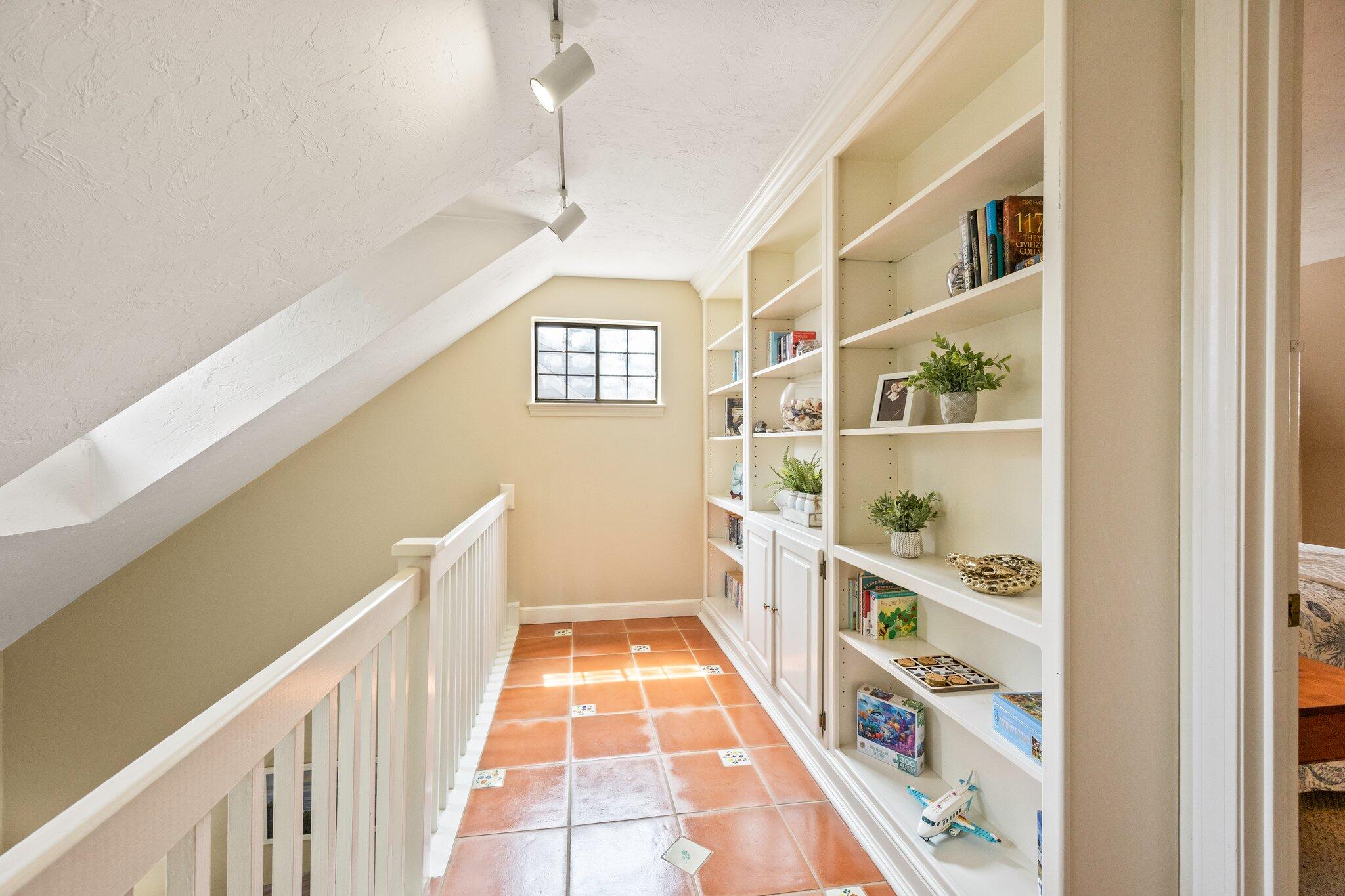 45 West Road # 1D