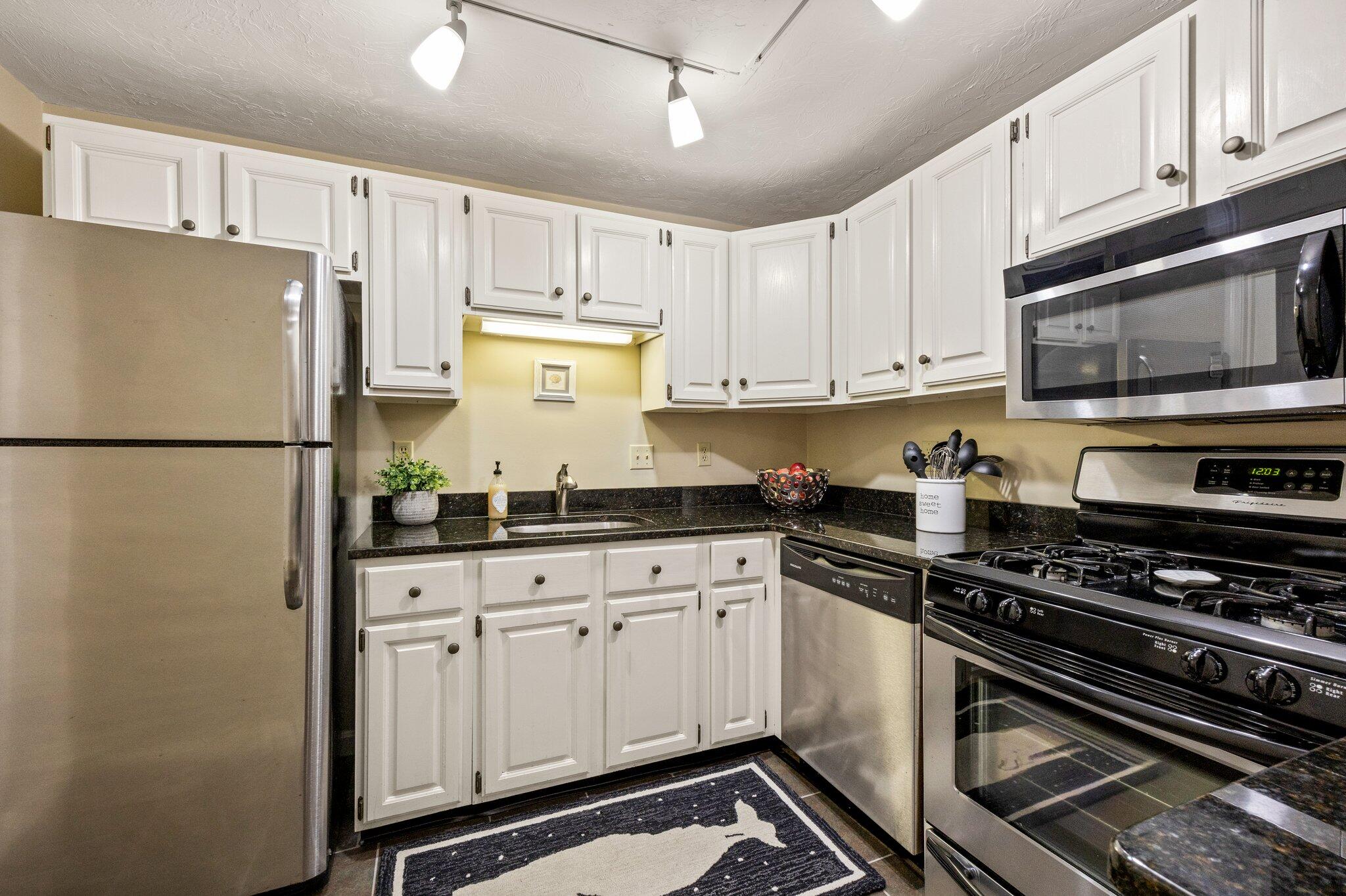 45 West Road # 1D