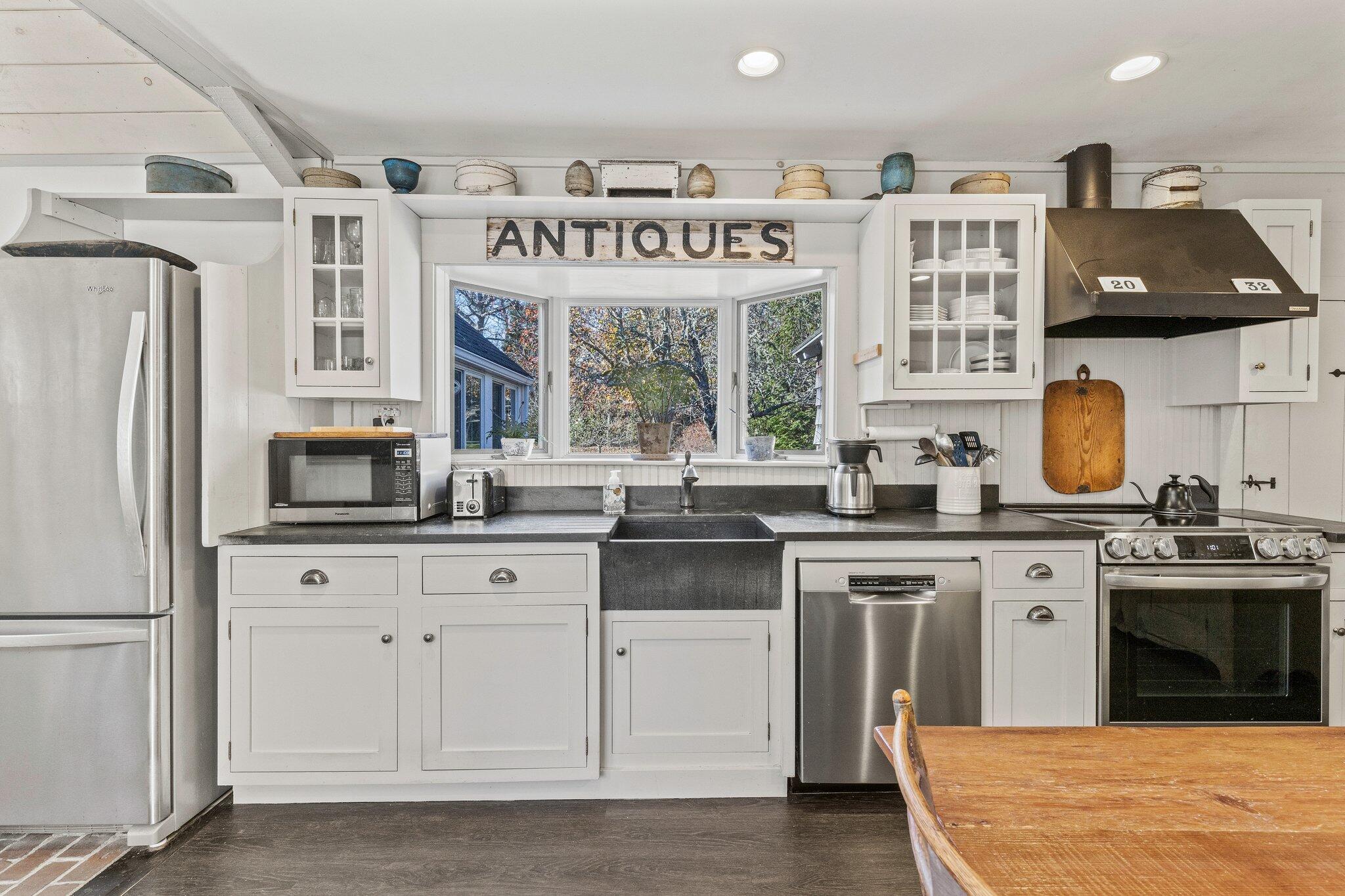 188 Rock Harbor Road