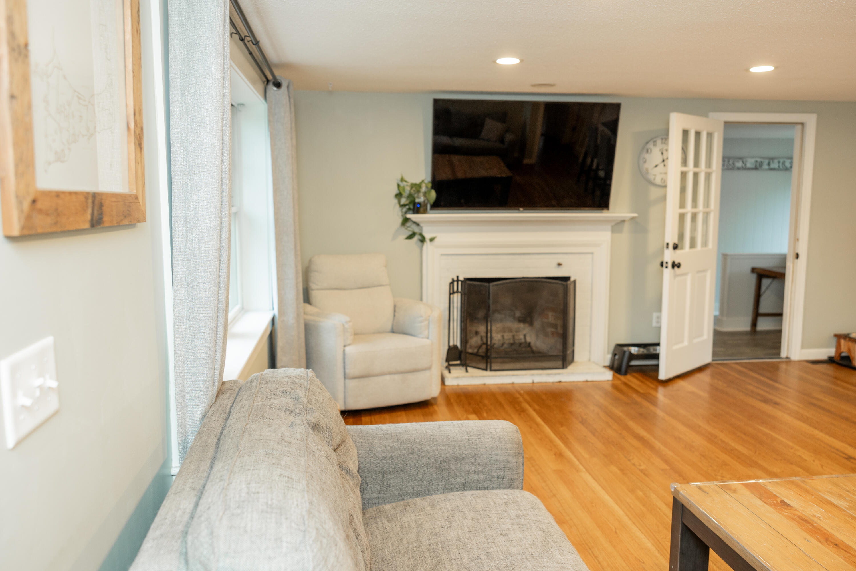 33 Village Brook Road