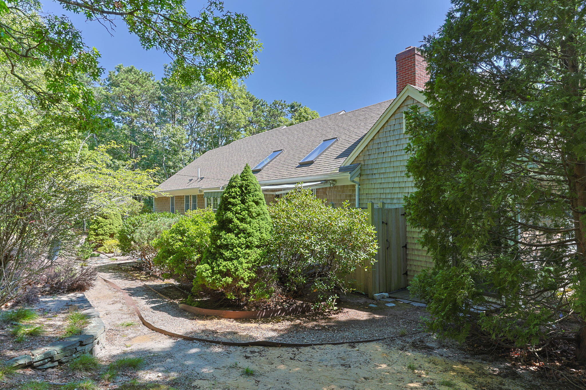 19 Fishermans Landing Road
