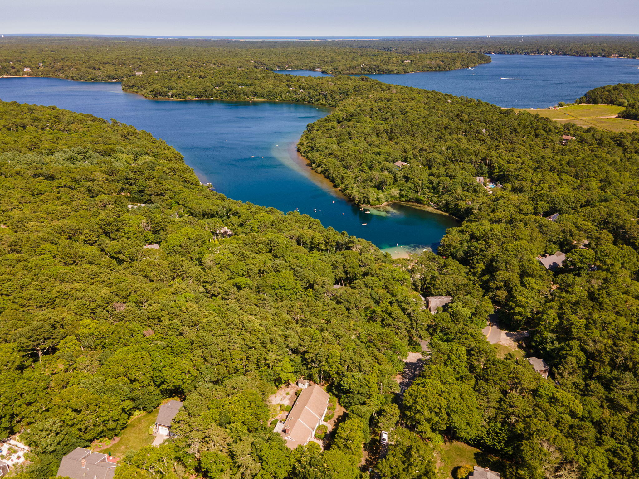 19 Fishermans Landing Road