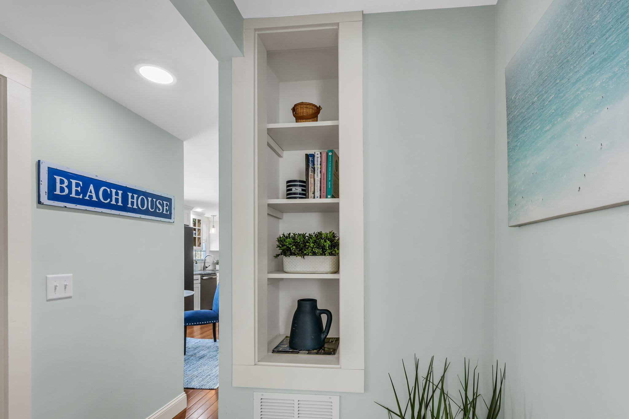 300 Schoolhouse Road